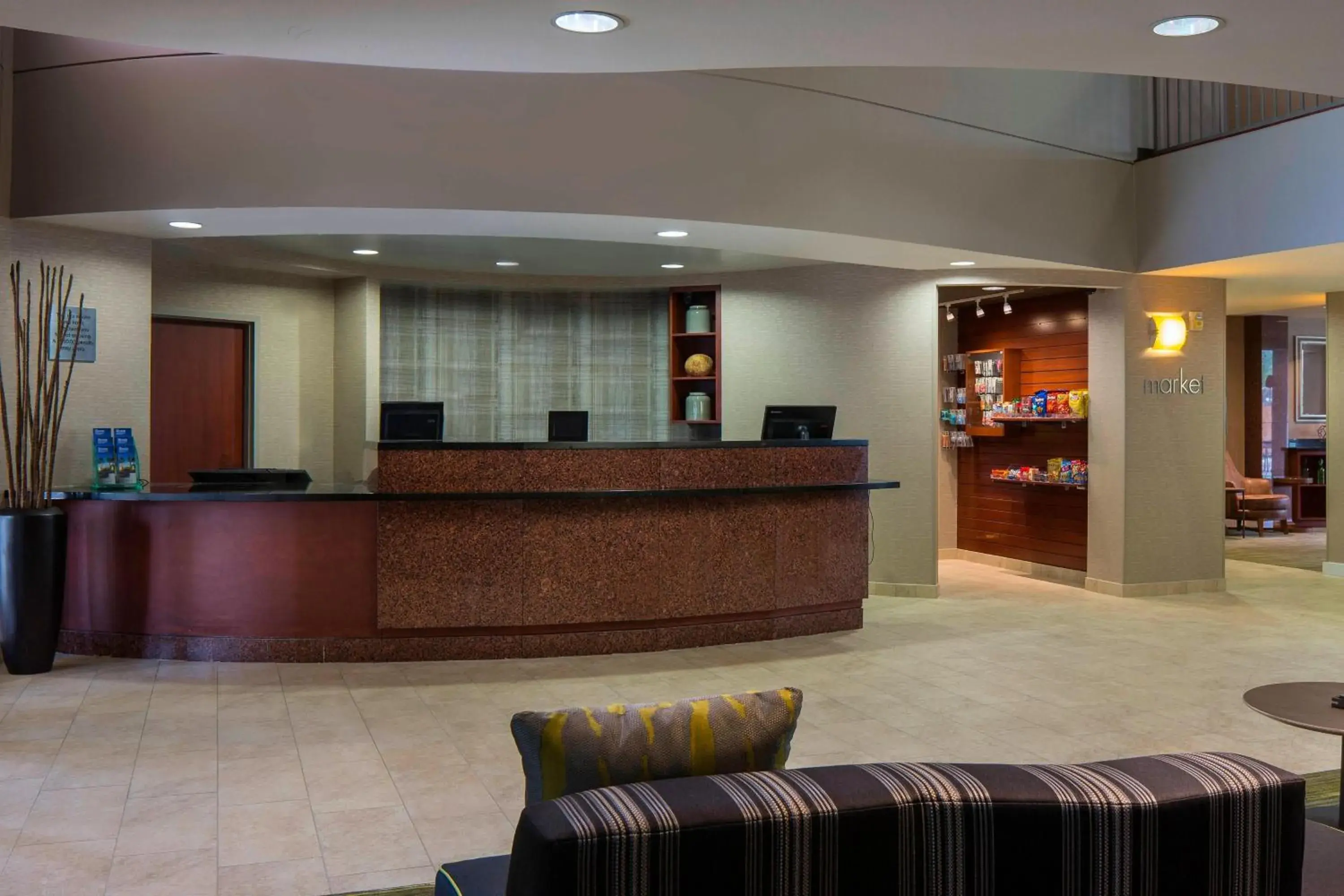 Lobby or reception, Lobby/Reception in Courtyard by Marriott Daytona Beach Speedway/Airport