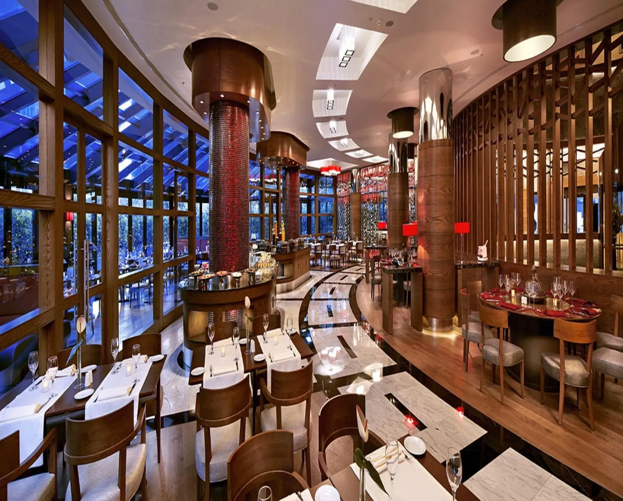 Restaurant/Places to Eat in Surmeli Istanbul Hotel