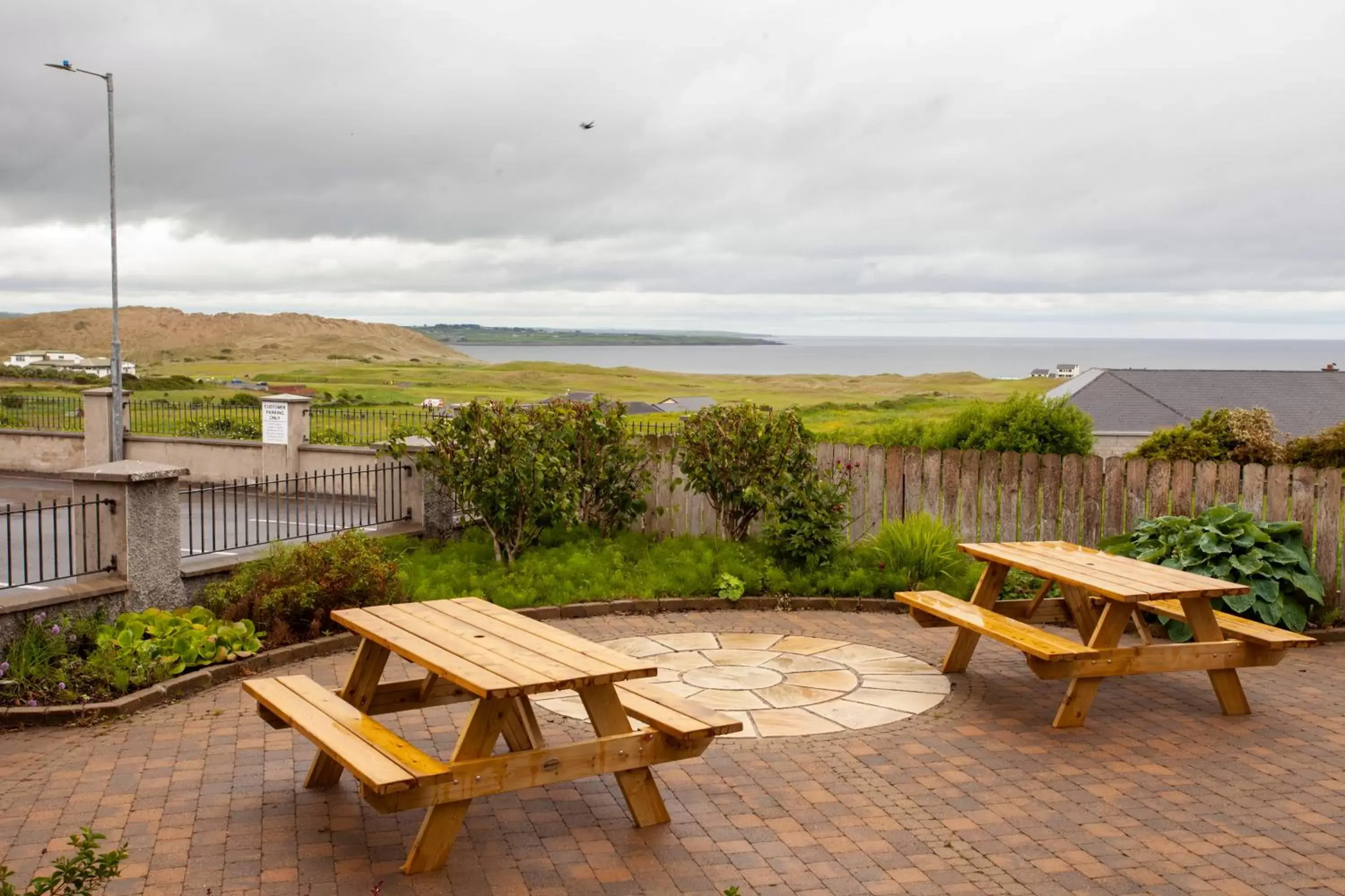 Strandhill Lodge and Suites