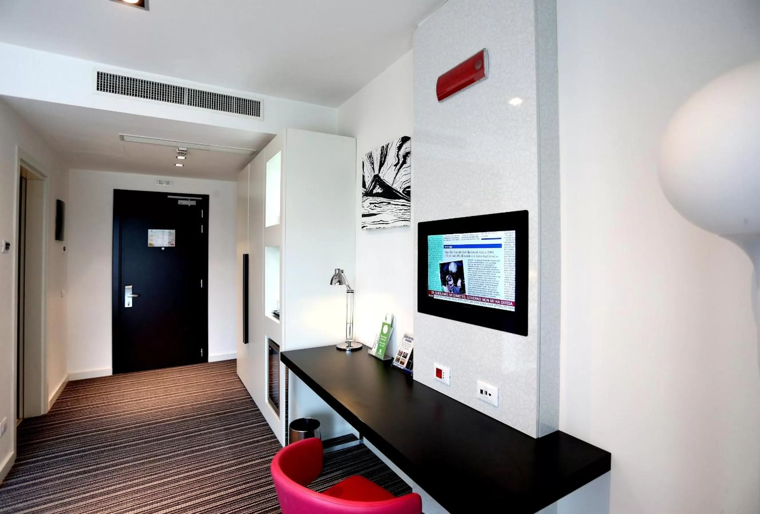 Photo of the whole room in Holiday Inn Nola - Naples Vulcano Buono, an IHG Hotel