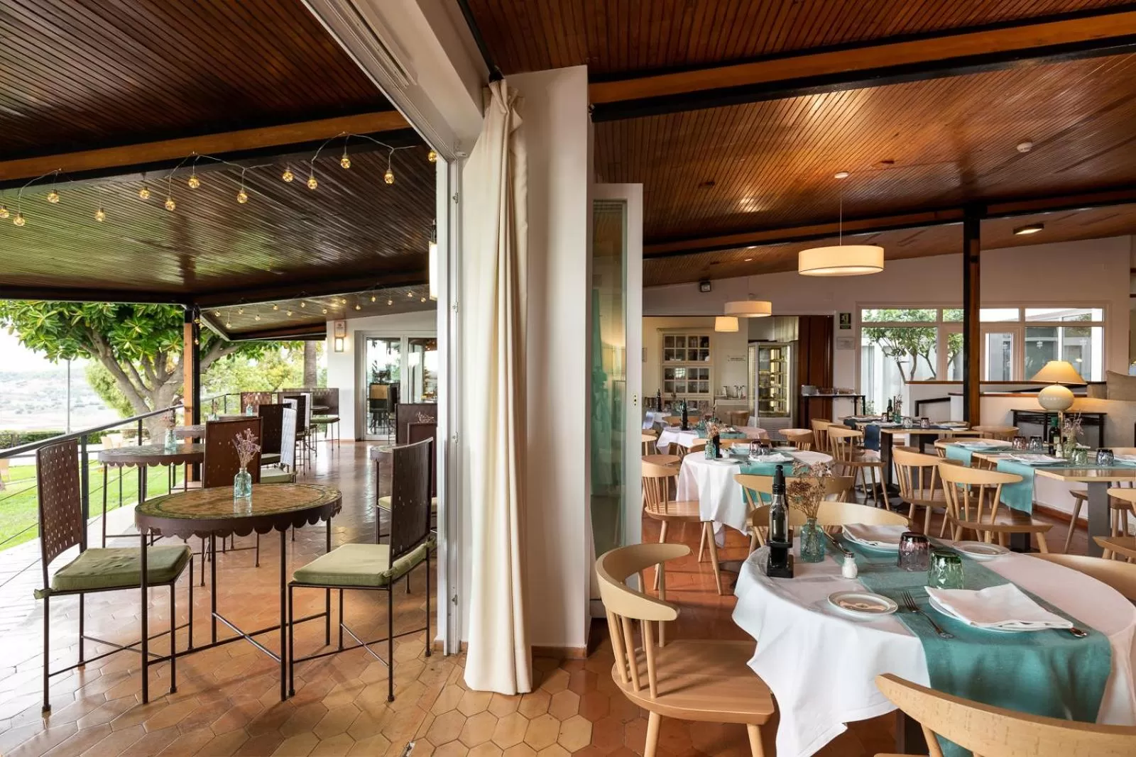 Restaurant/places to eat in Parador de Ayamonte