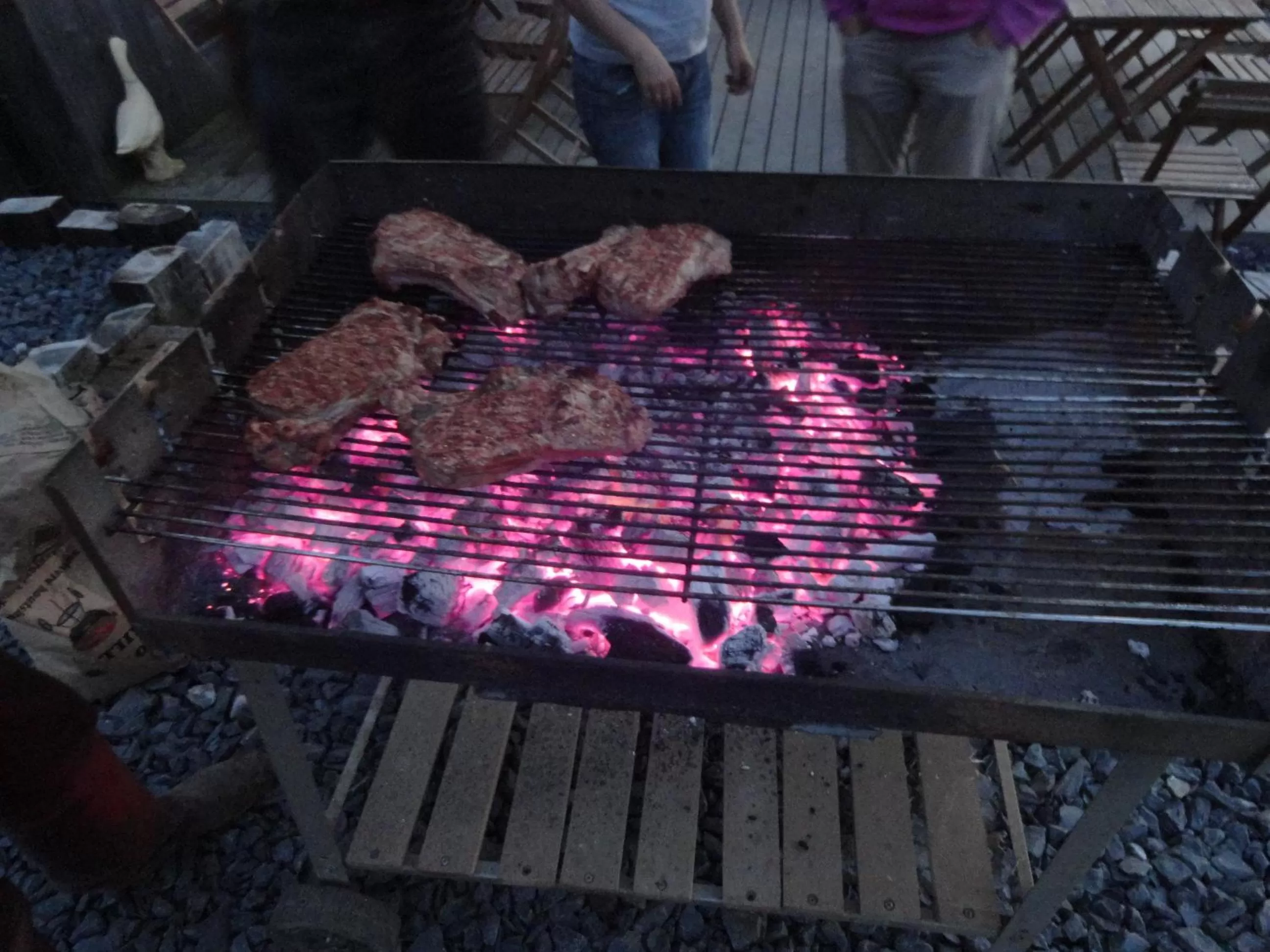 Restaurant/places to eat, BBQ Facilities in B&B Willow Springs Way Station