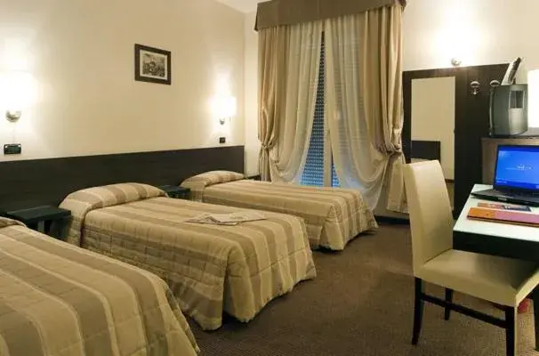 Photo of the whole room, Bed in Hotel Fiera Wellness & Spa