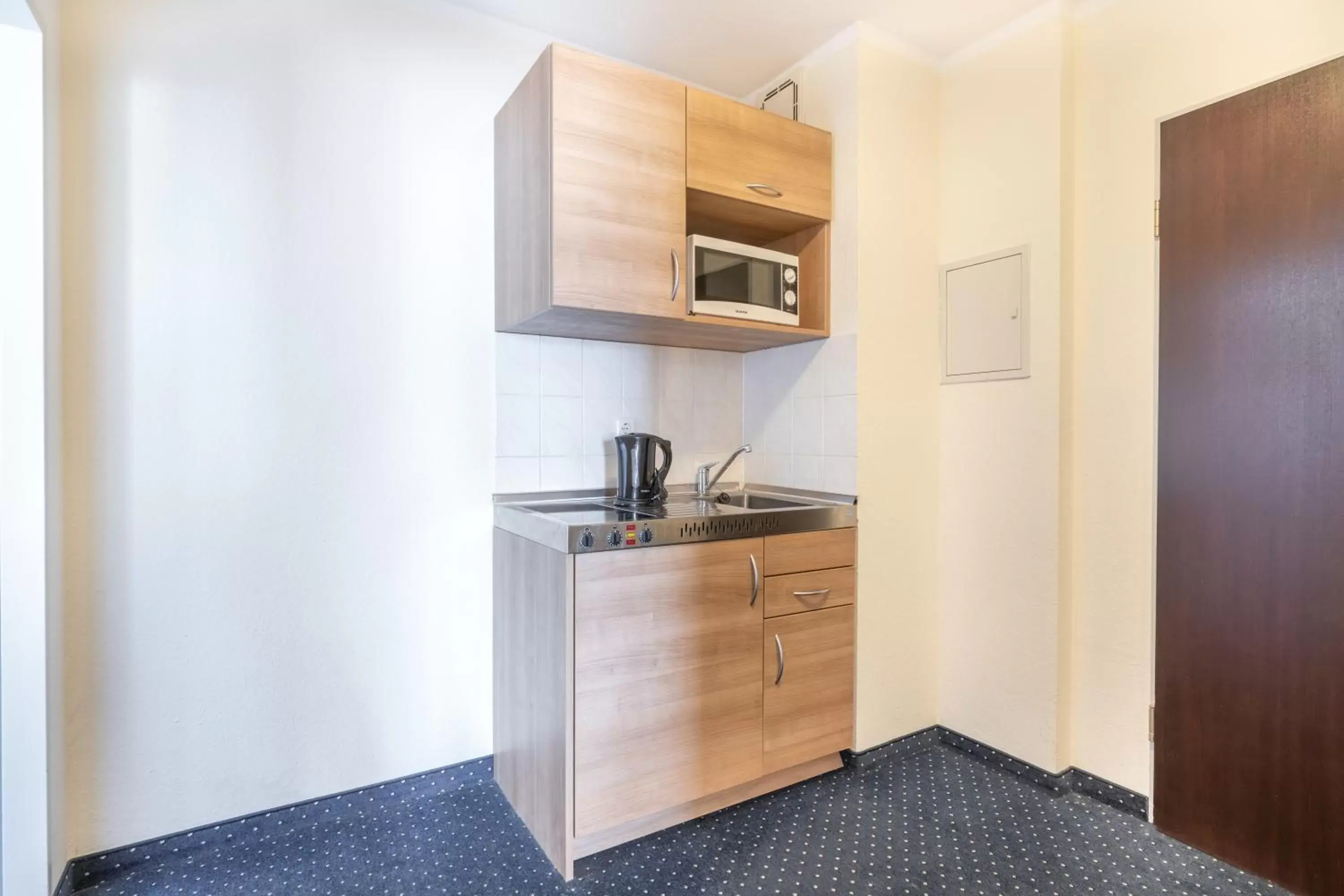 Kitchen or kitchenette, Kitchen/Kitchenette in acora Bochum Living the City