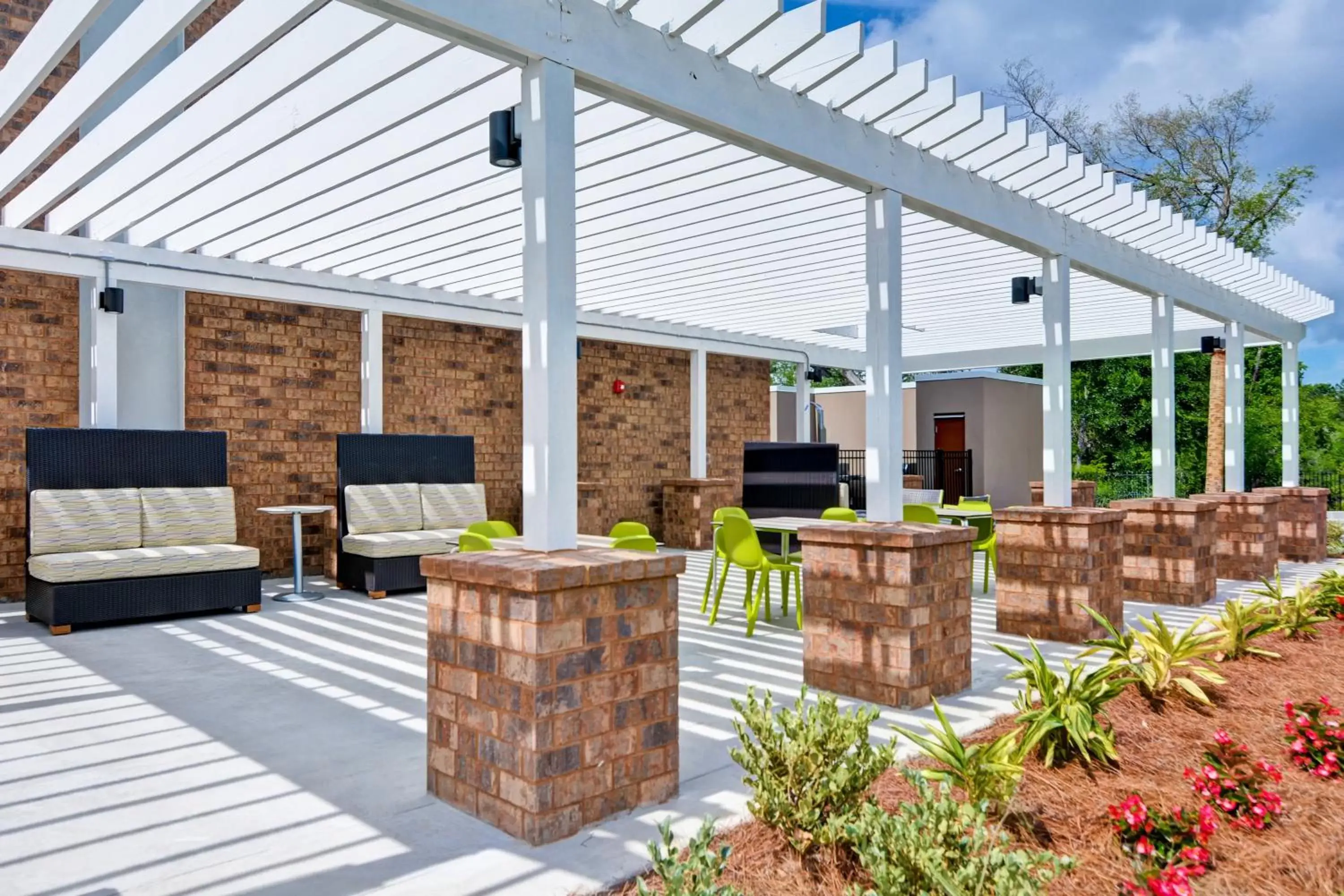 Patio in Home2 Suites By Hilton Beaufort