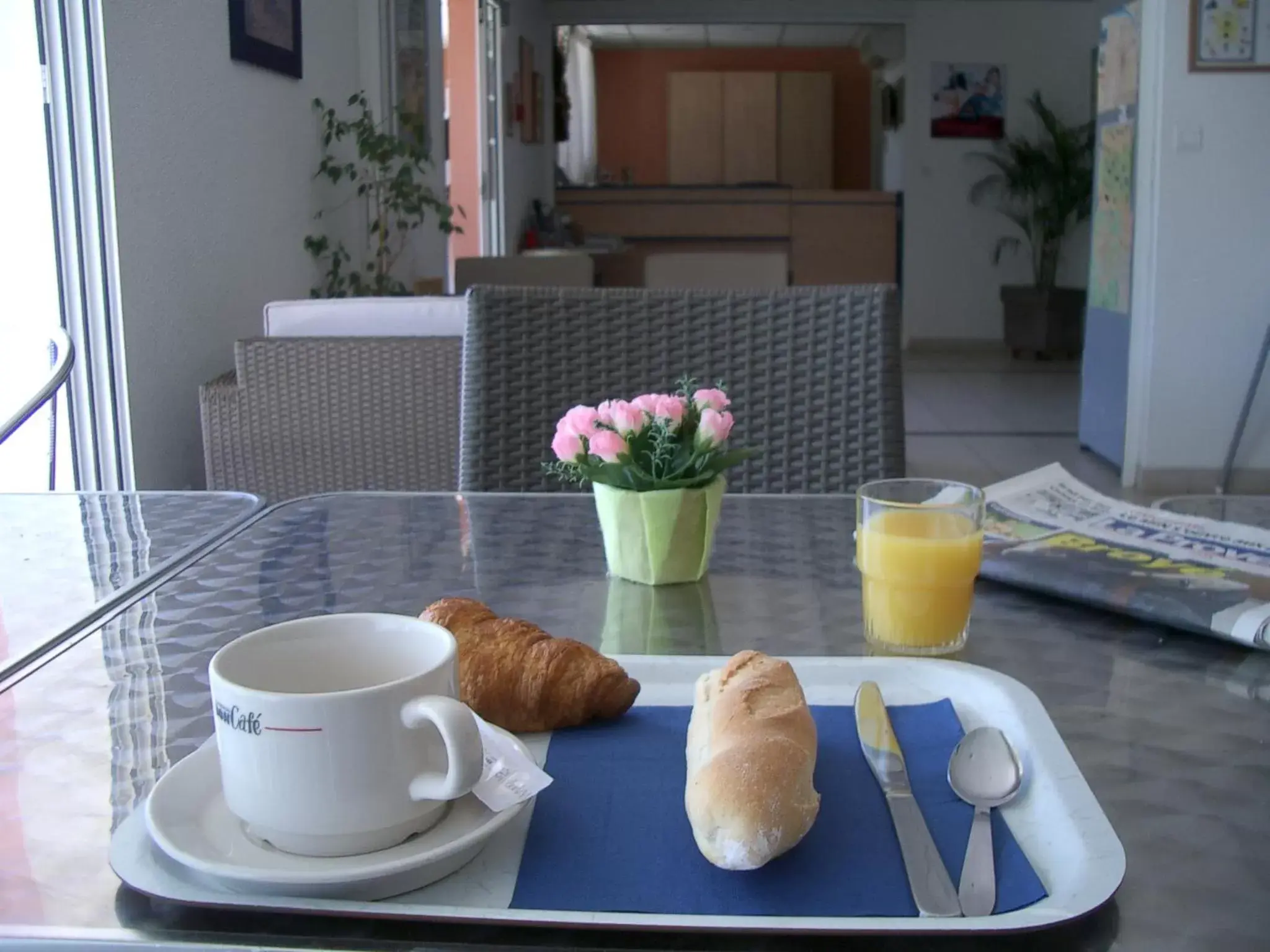 Food close-up, Breakfast in Akena City Chateaurenard