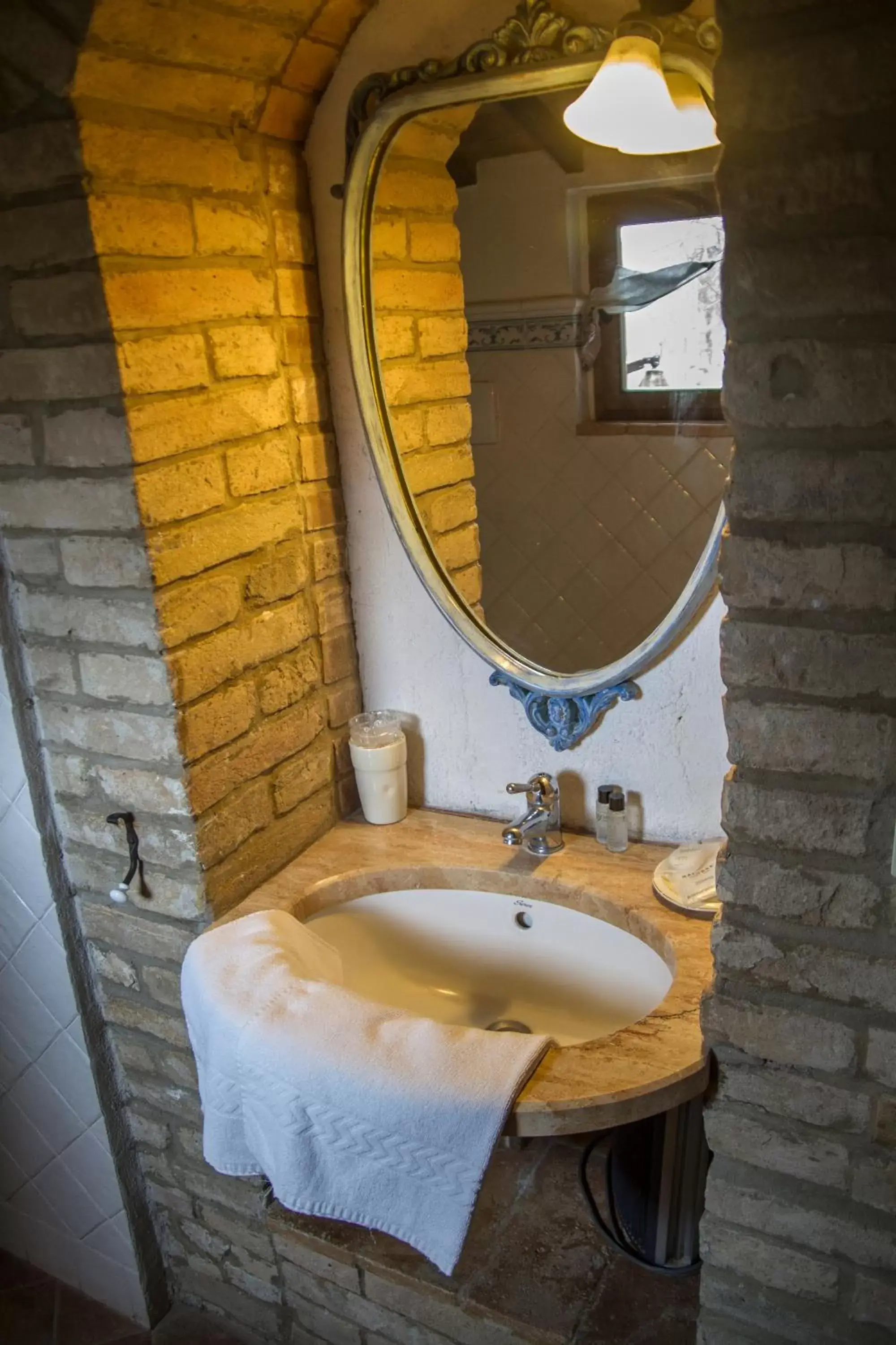 Bathroom in La Locanda del Loggiato