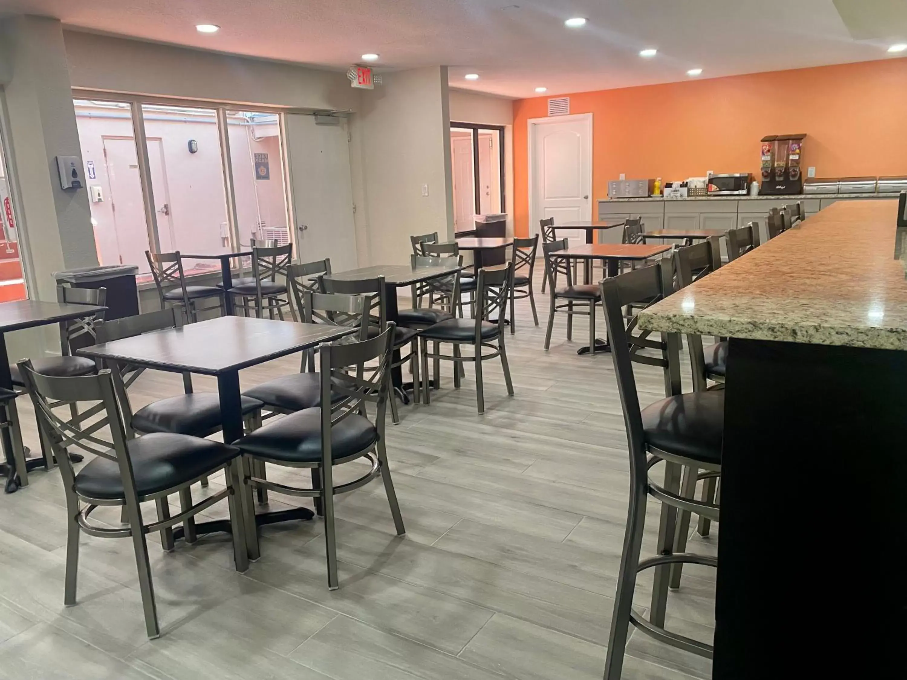 Breakfast, Restaurant/Places to Eat in Garden Inn of Homestead Breakfast, Restaurant/Places to Eat in Garden Inn of Homestead