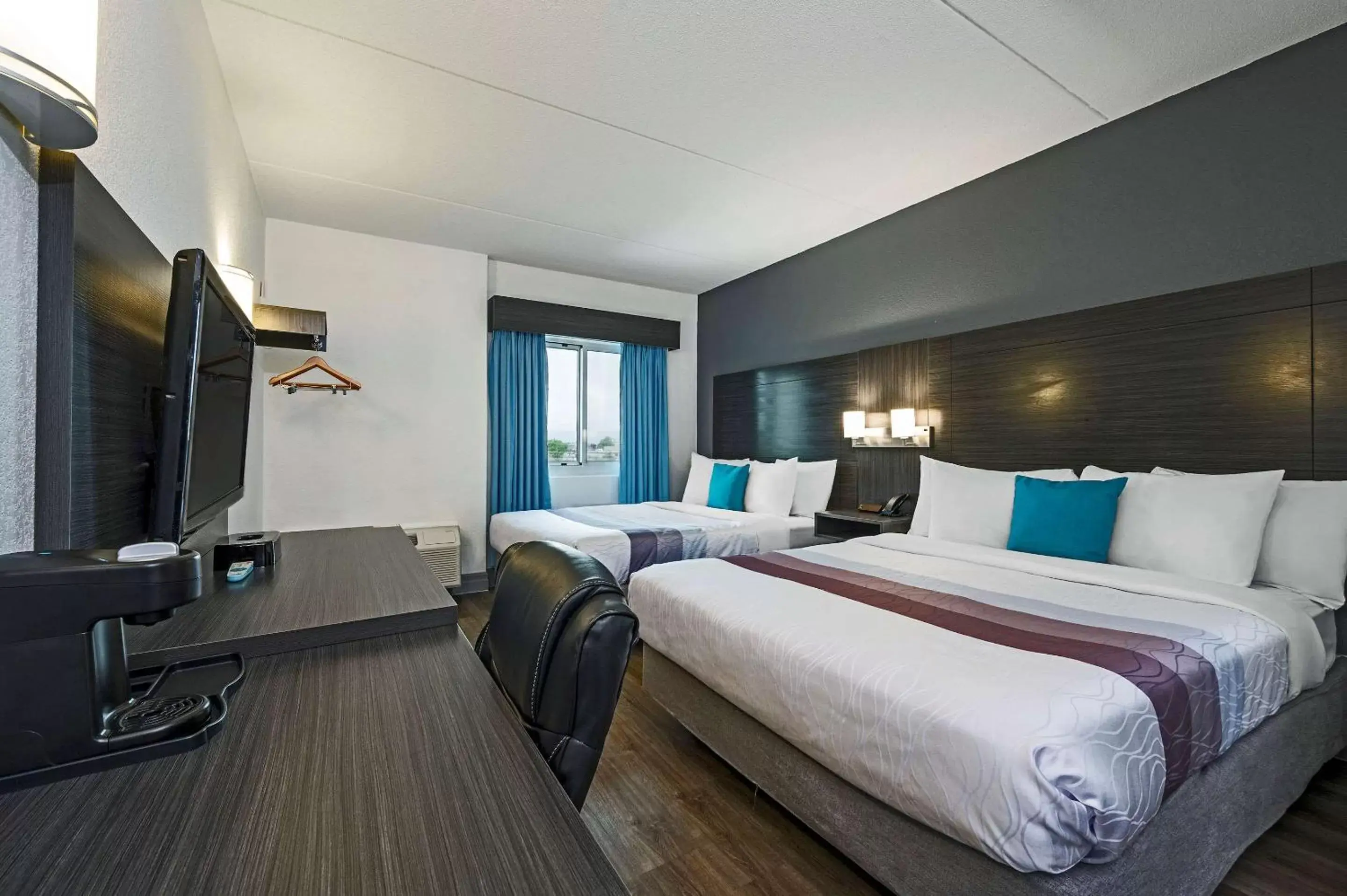 Bedroom in Comfort Hotel
