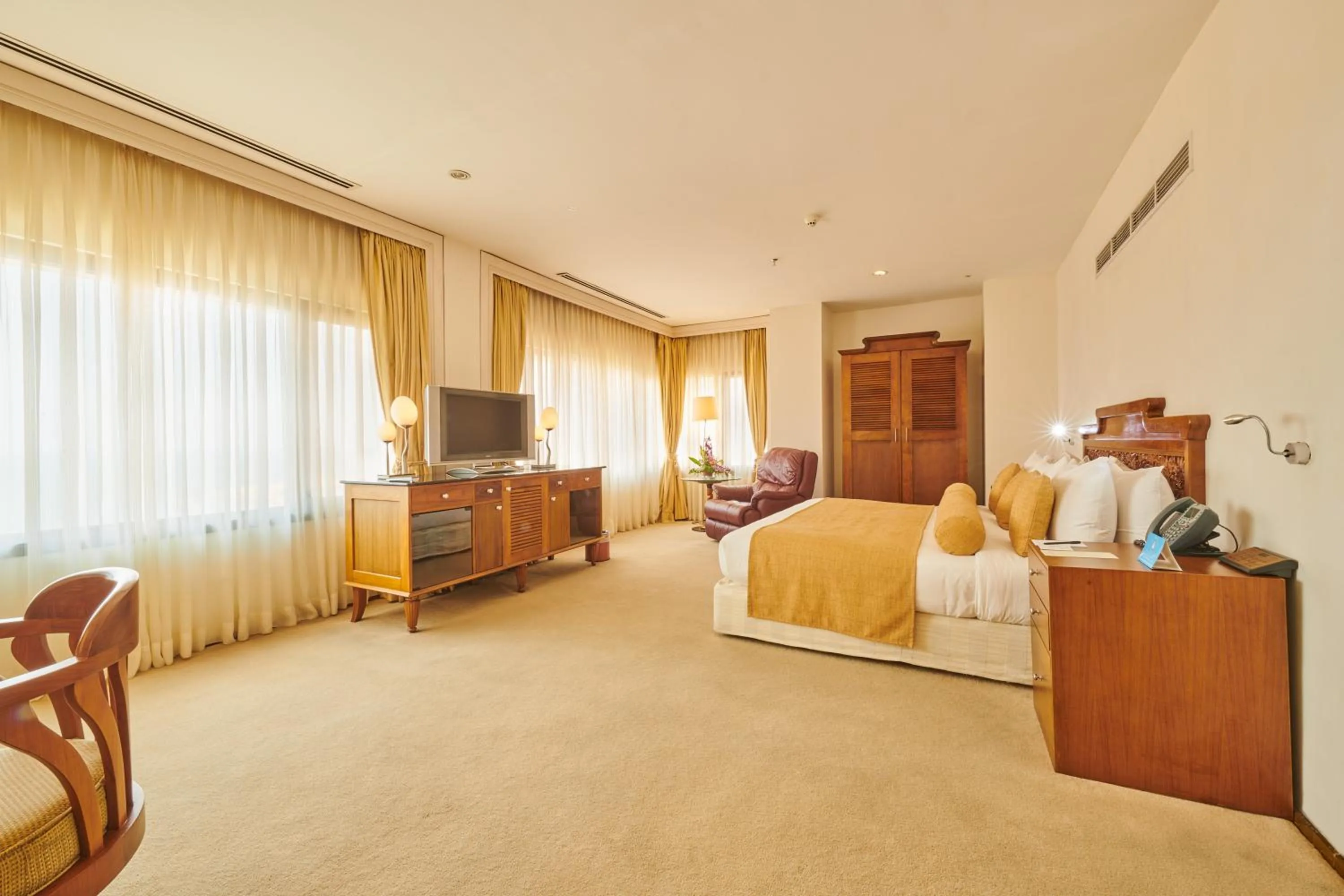 Photo of the whole room in The Galadari Hotel