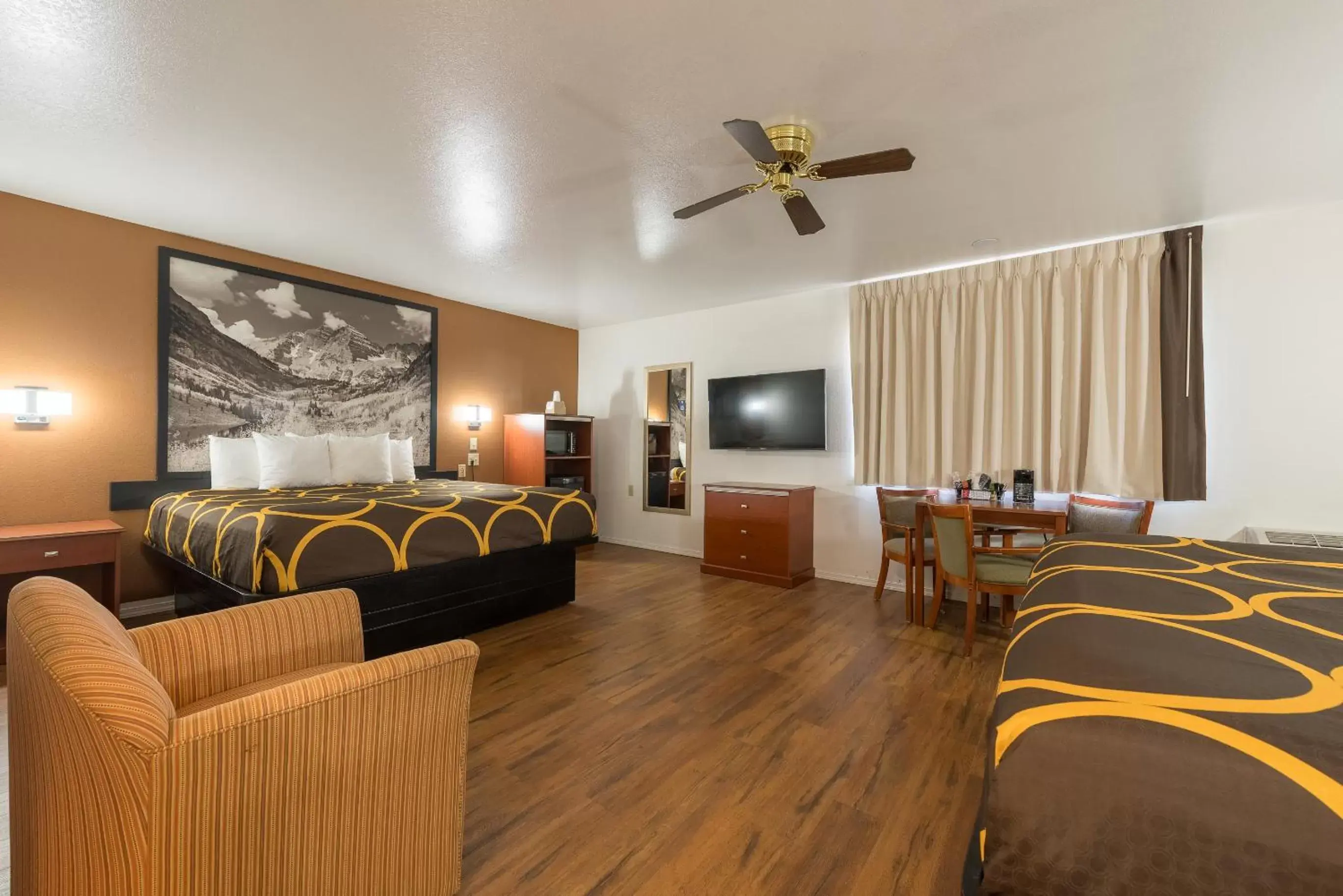 Suite with Two King Beds - Non-Smoking in Super 8 by Wyndham Alamosa