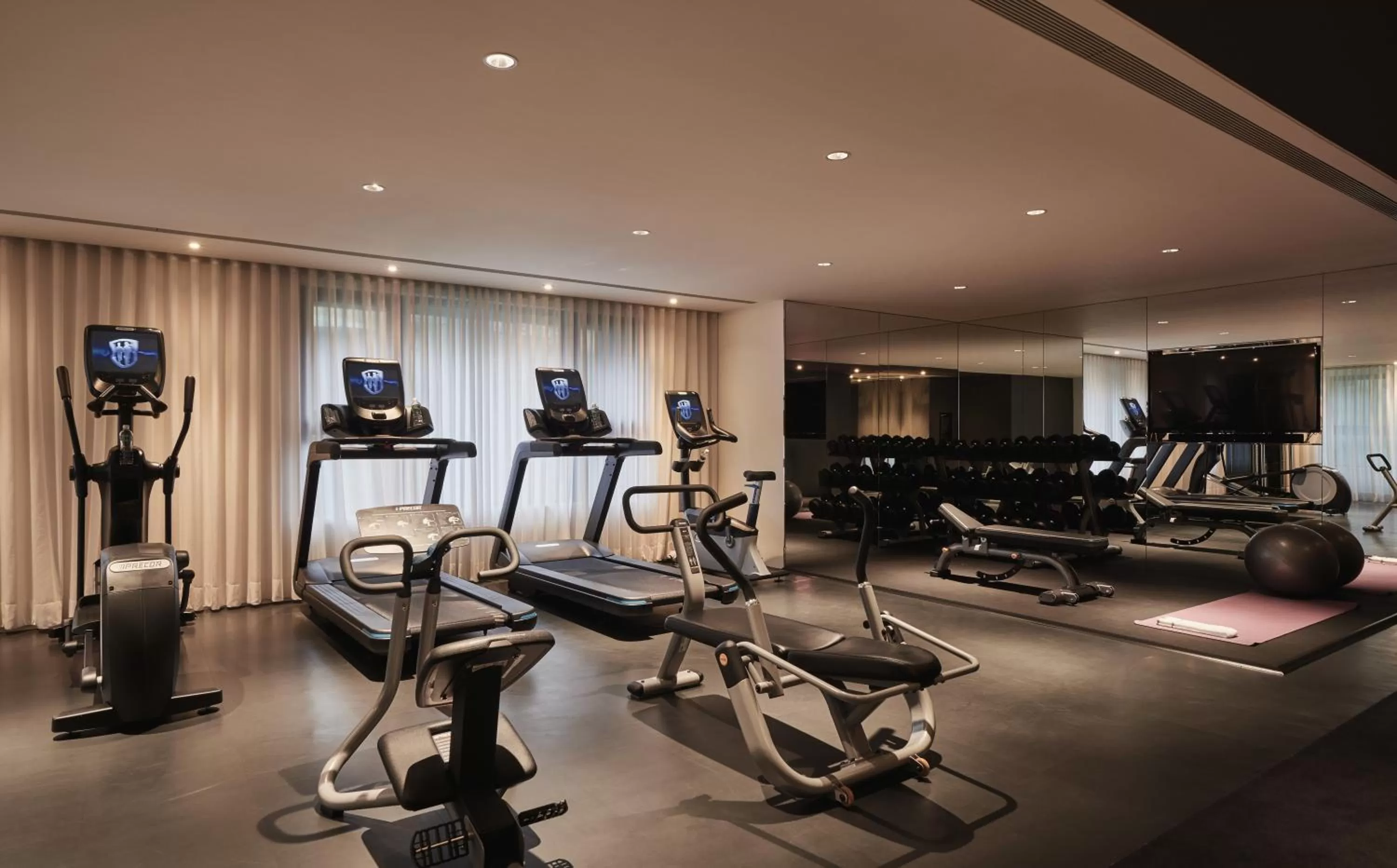 Fitness centre/facilities in Kimpton Da An Taipei- an IHG Hotel