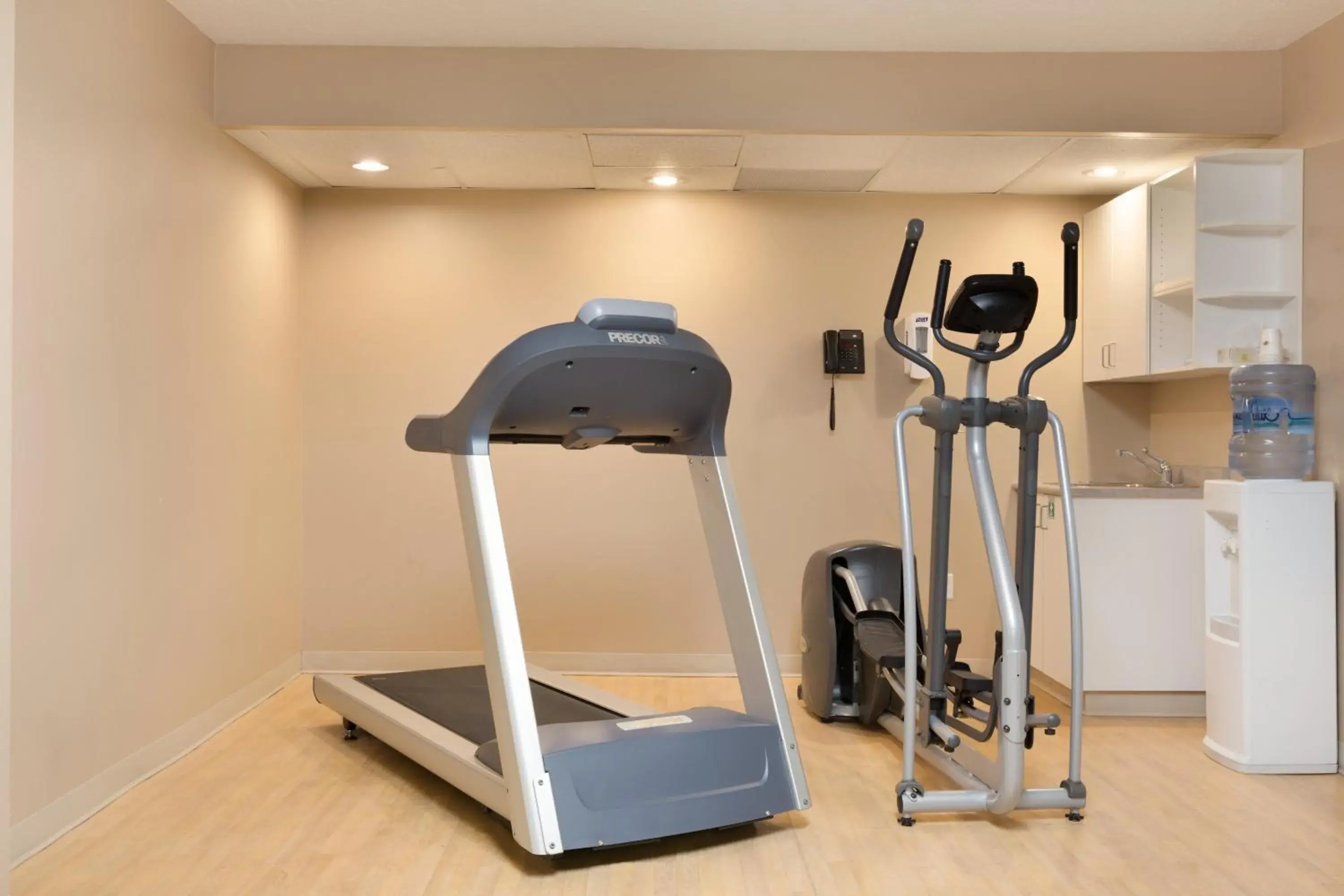 Fitness centre/facilities, Fitness Center/Facilities in Border Inn & Suites