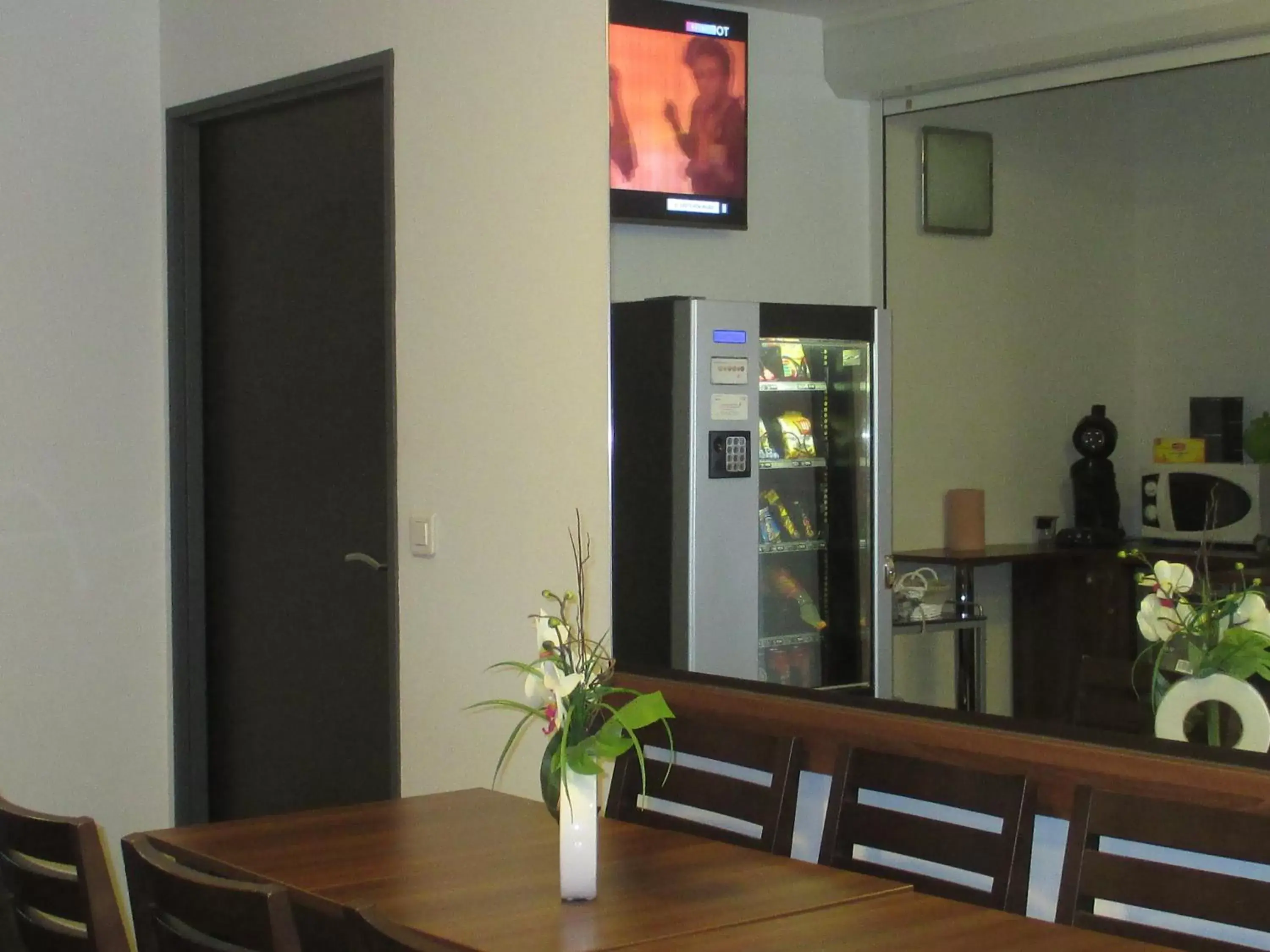 Dining area in Hôtel le Pastel