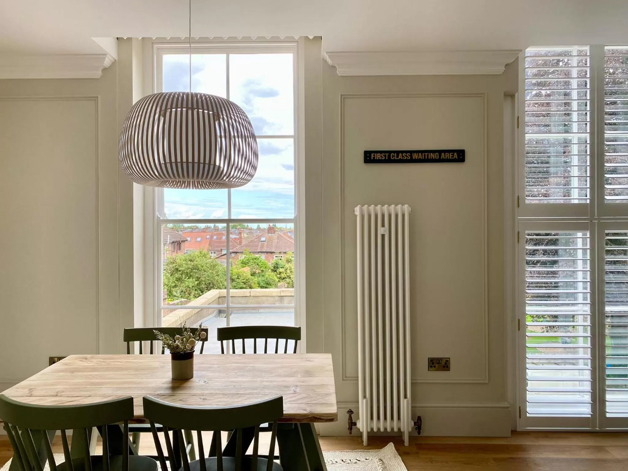 Dining area in Railway House York by Chateau Anna