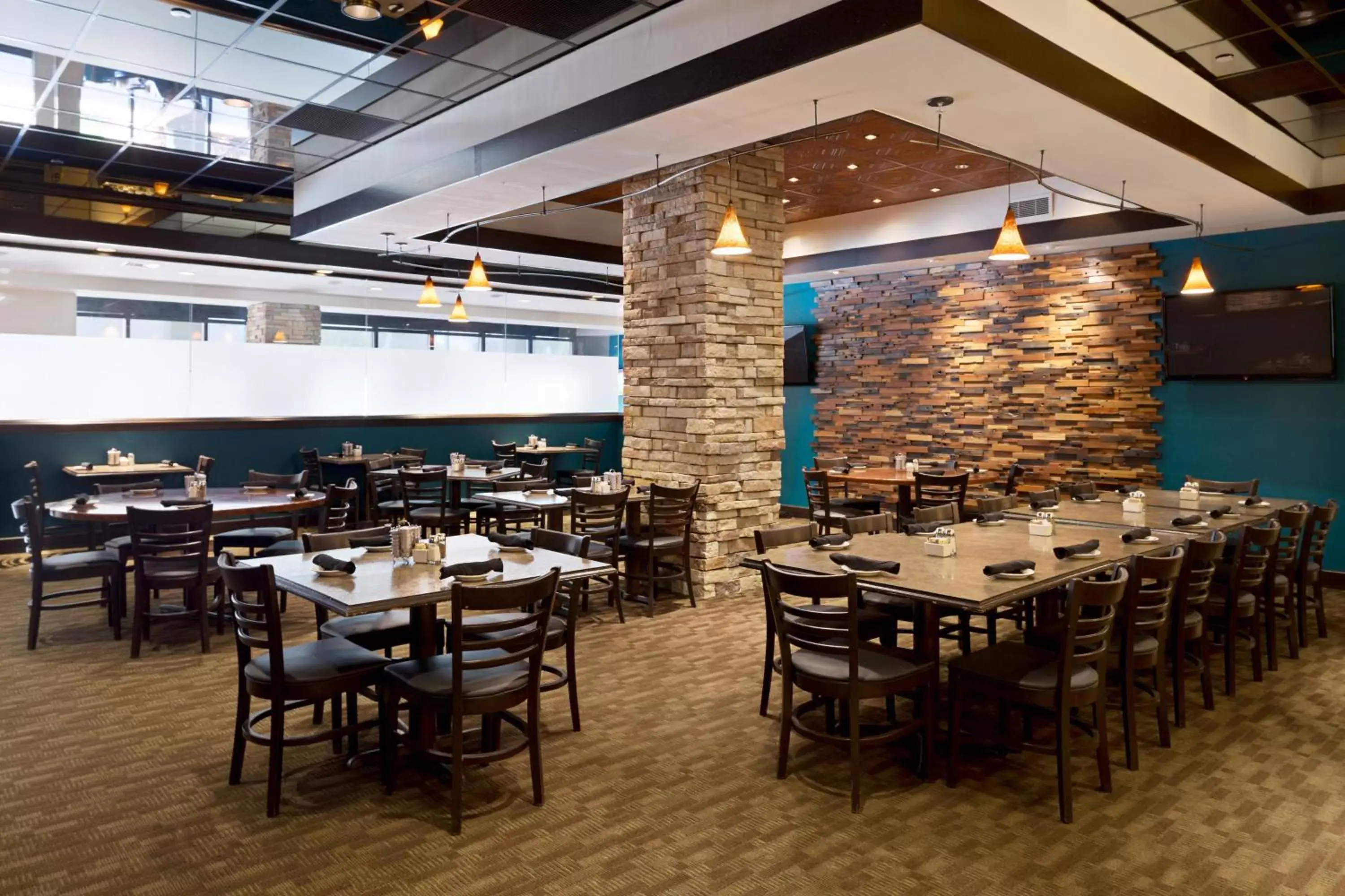 Kitchen or kitchenette, Restaurant/Places to Eat in Charleston Marriott Town Center