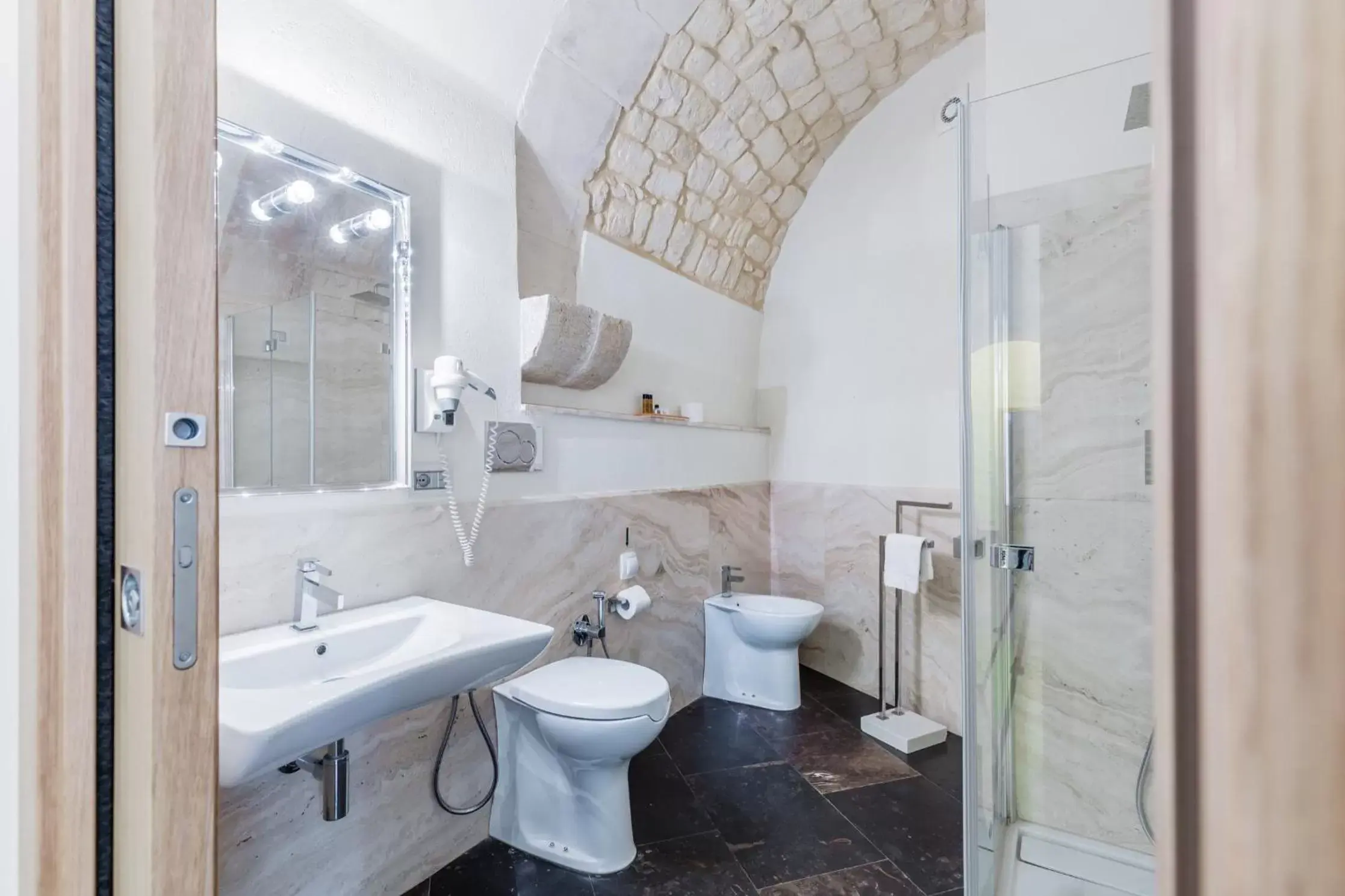 Bathroom in Scicli Albergo Diffuso