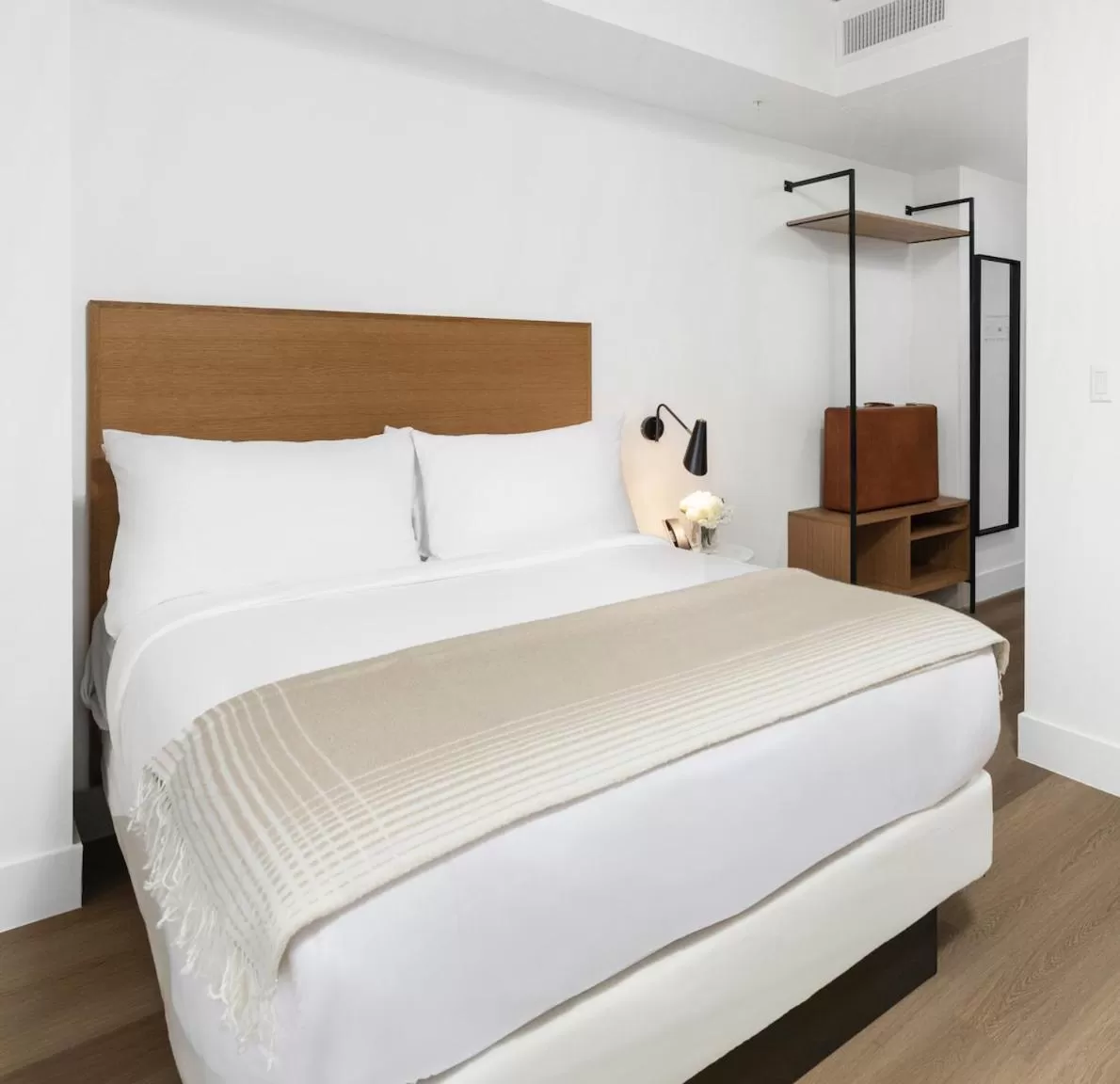 Bed in Urbanica Fifth