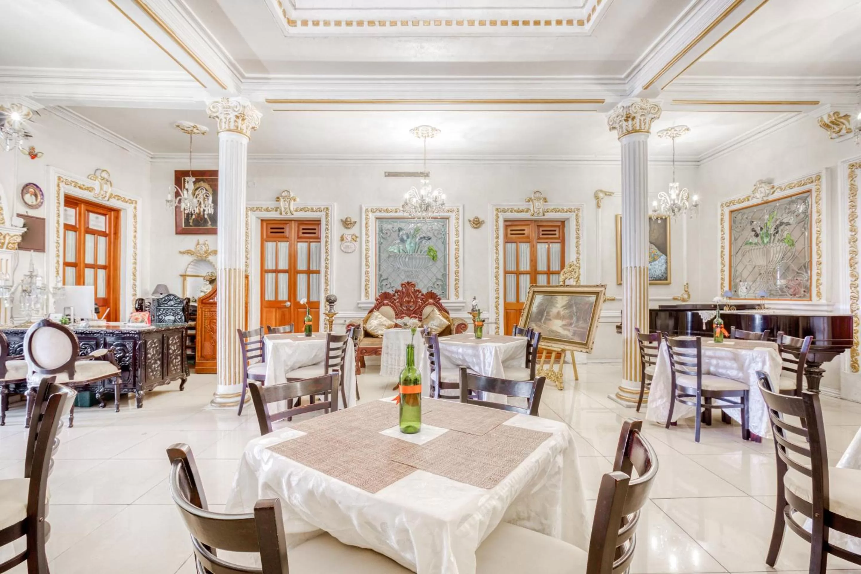 Restaurant/places to eat in Hotel Boutique Casa Garay