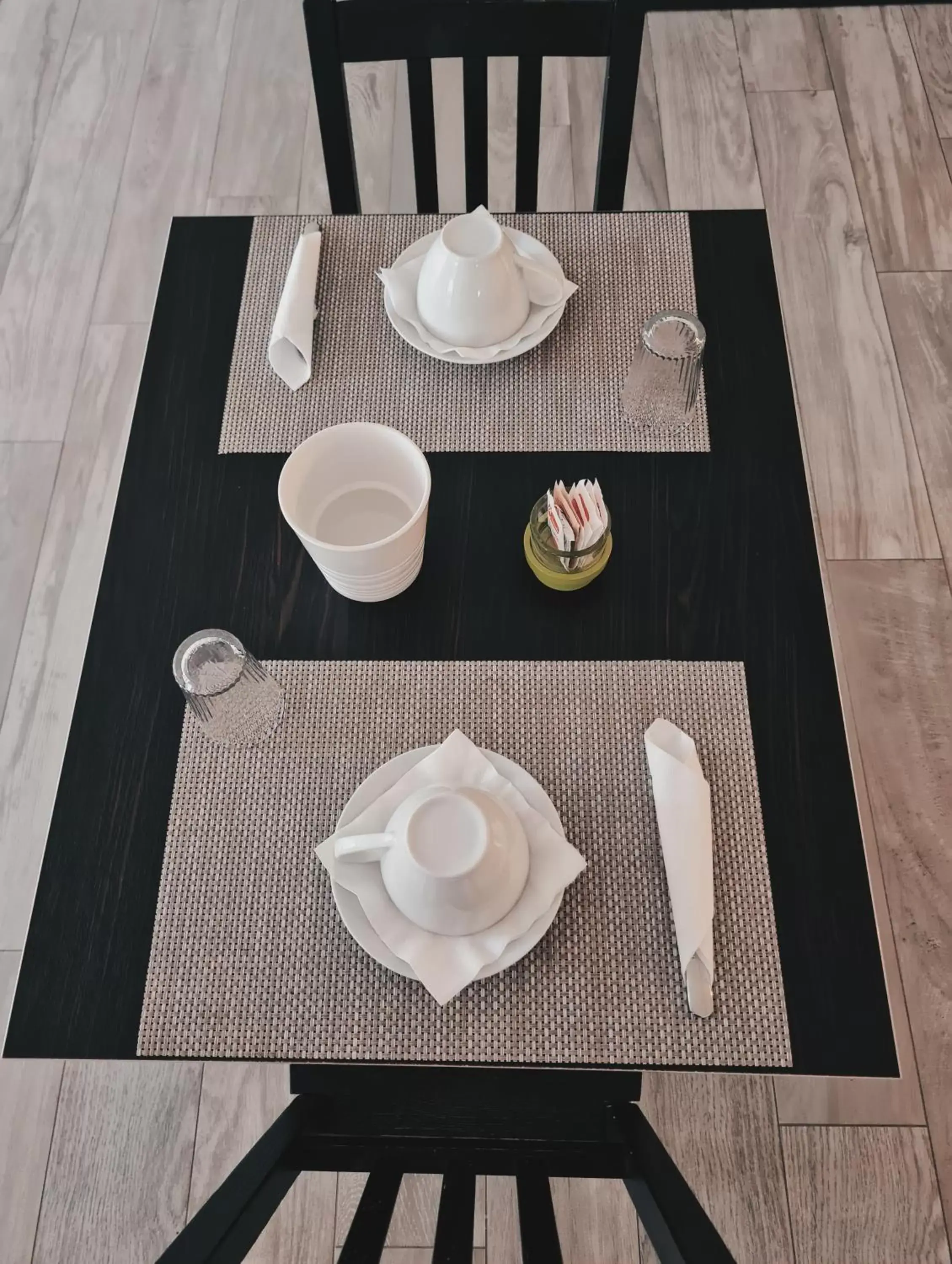 Breakfast, Dining Area in B&B Verdeoliva