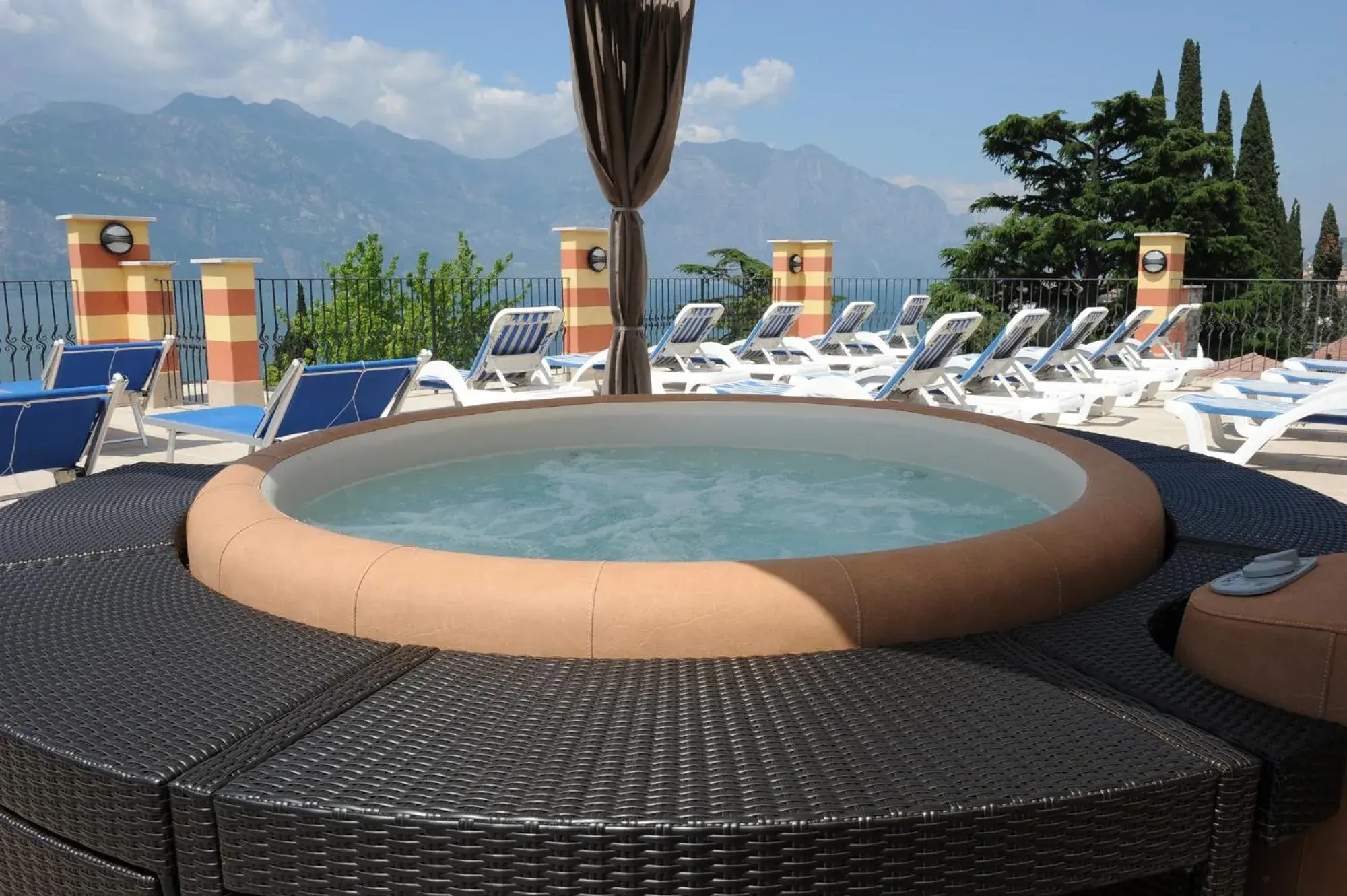 Balcony/Terrace, Swimming Pool in Hotel Cristallo