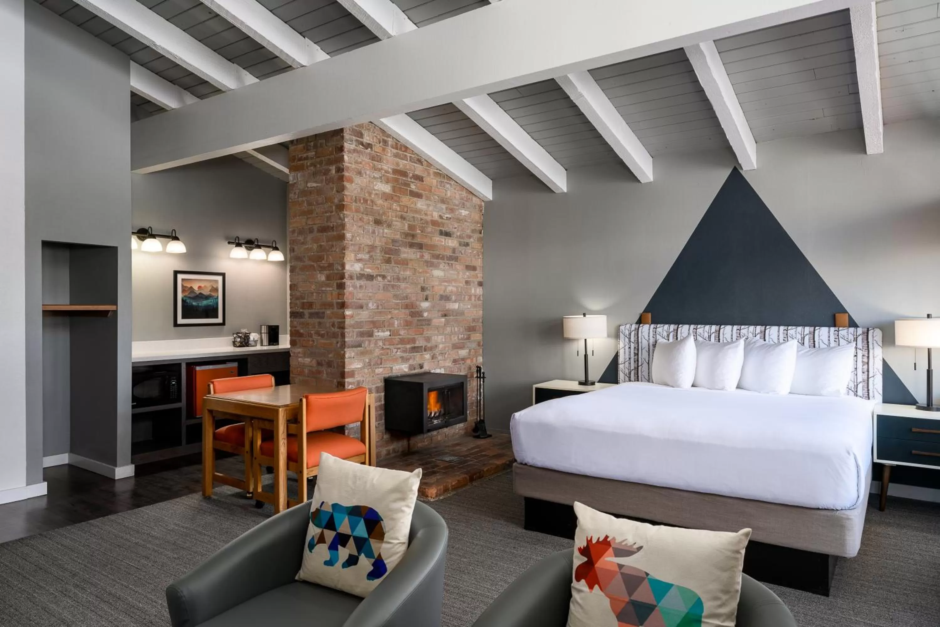 Coffee/tea facilities, Bed in Tamarack Lodge Sun Valley