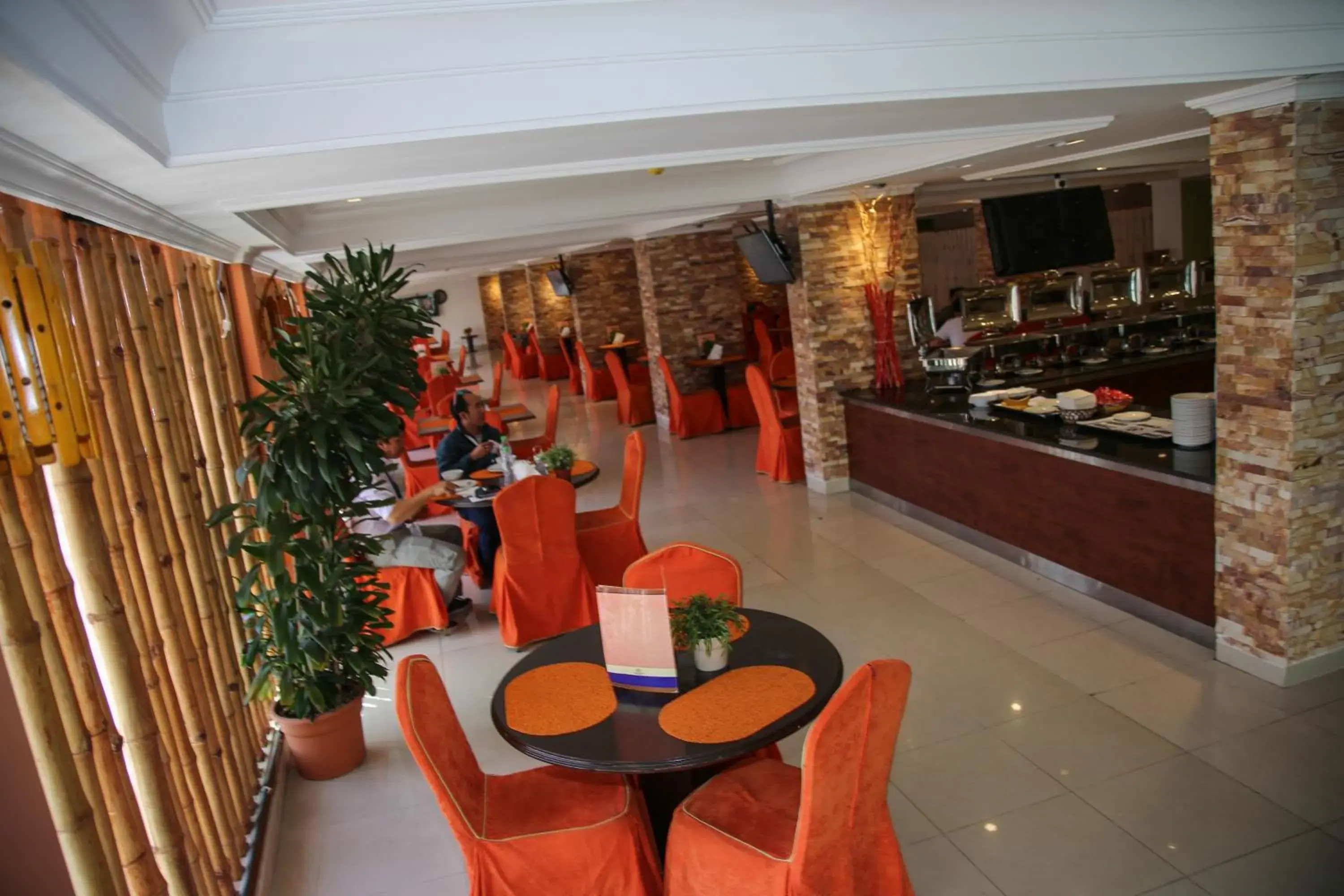 Lunch, Restaurant/Places to Eat in Tulip Inn Riyadh