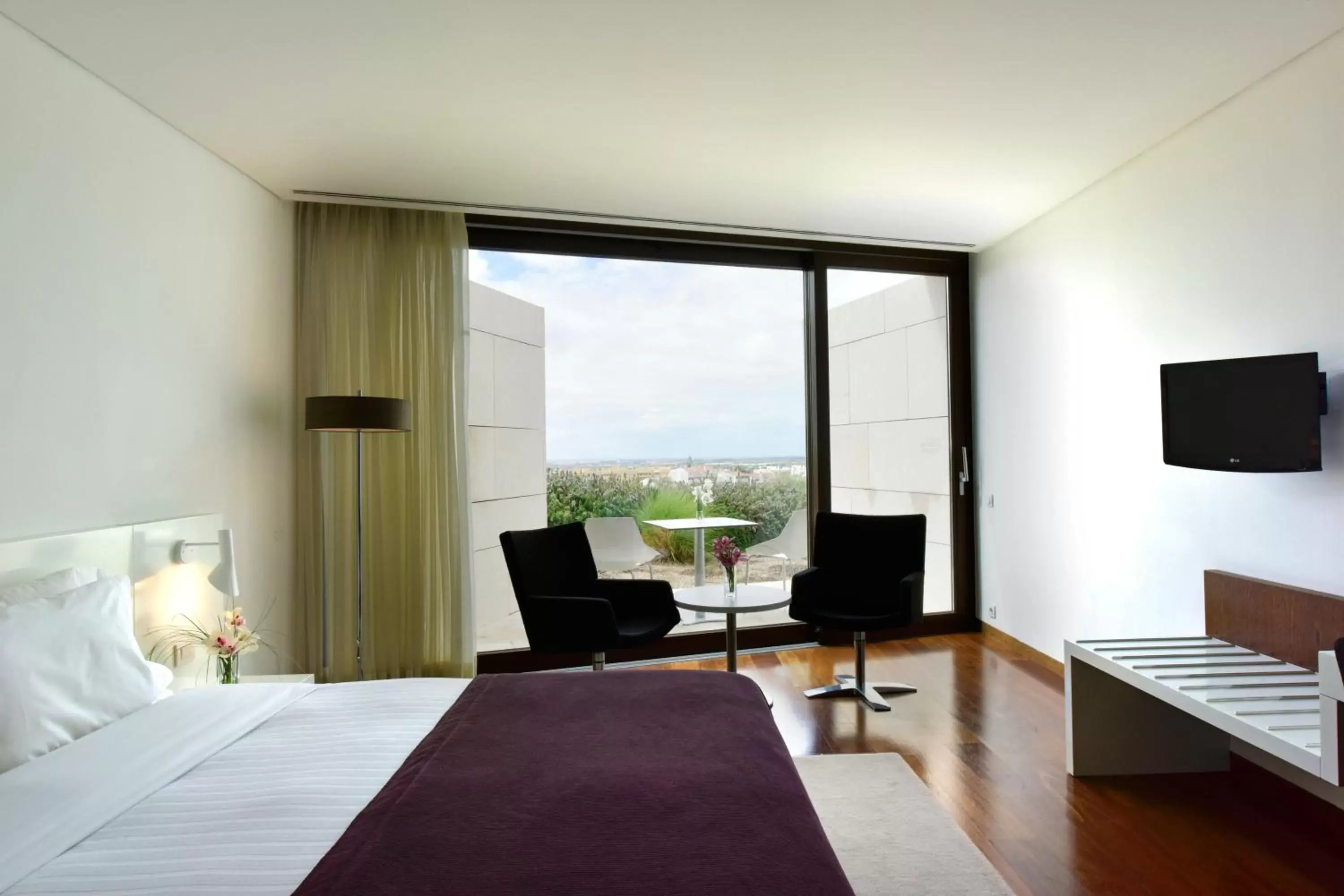 Photo of the whole room, TV/Entertainment Center in Pousada Palacio de Estoi – Small Luxury Hotels of the World