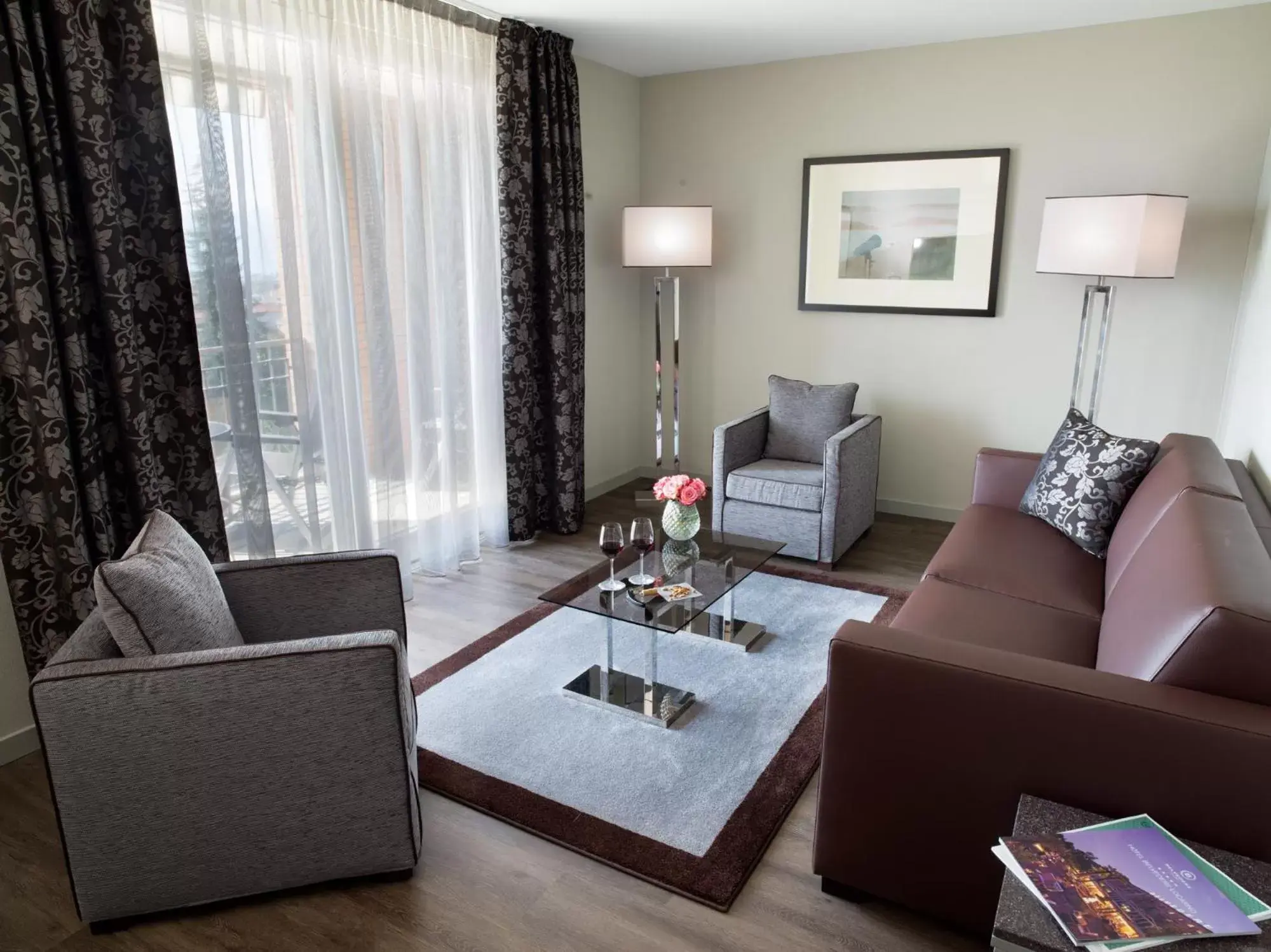 Living room, Seating Area in Hotel Belvedere Locarno