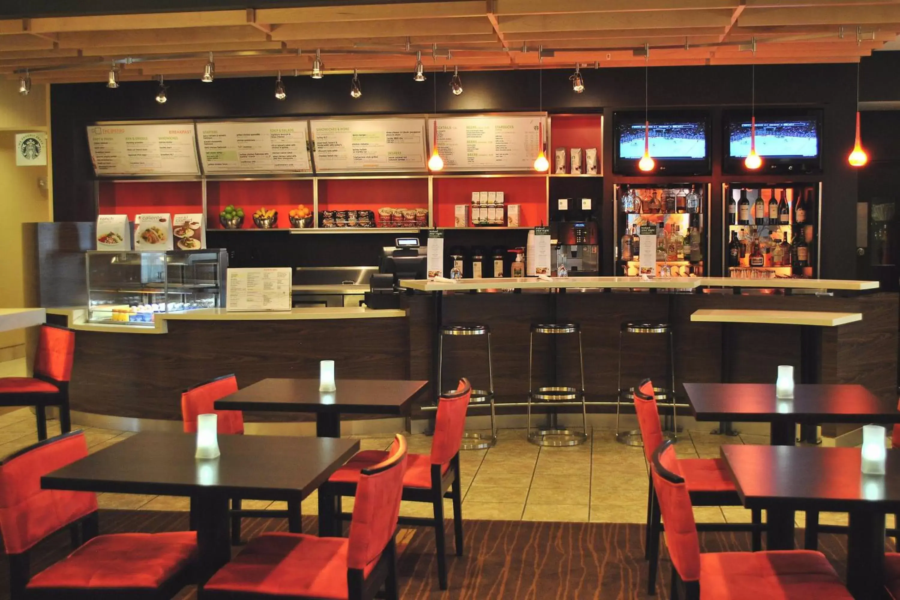 Restaurant/Places to Eat in Courtyard by Marriott Evansville East
