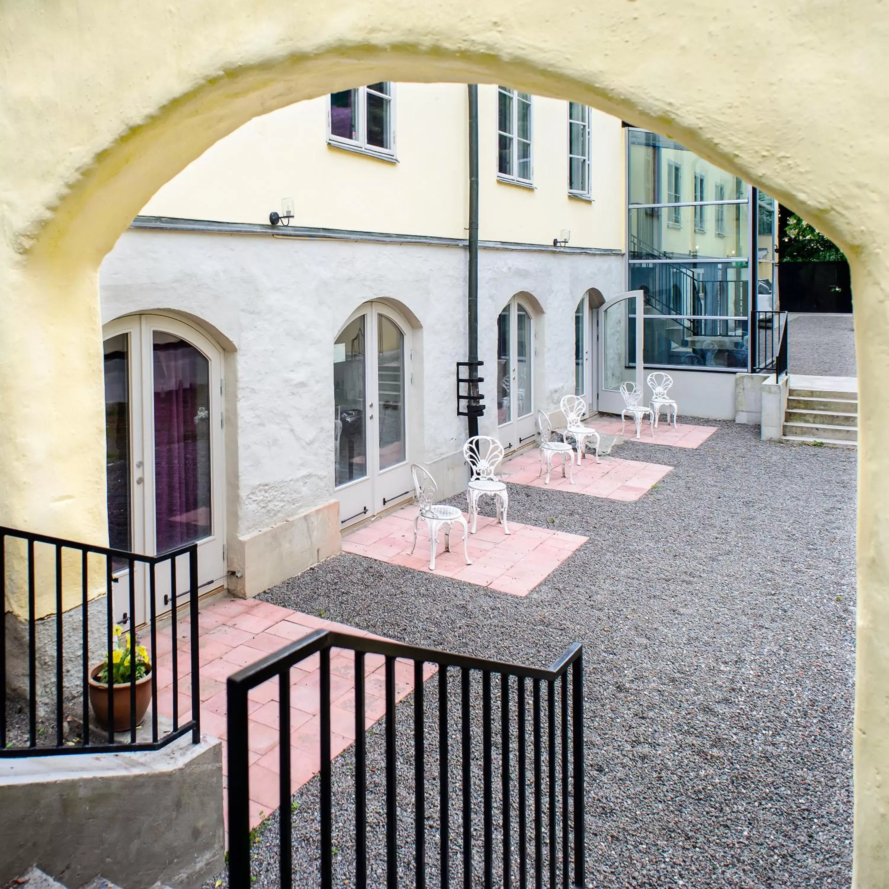 Facade/entrance in Hotel Hellstens Malmgård