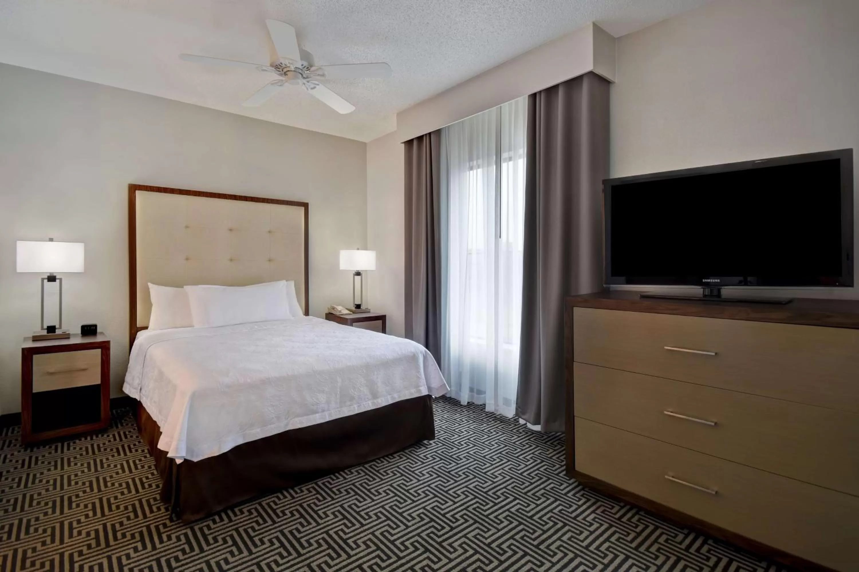 Bed in Homewood Suites By Hilton HOU Intercontinental Airport