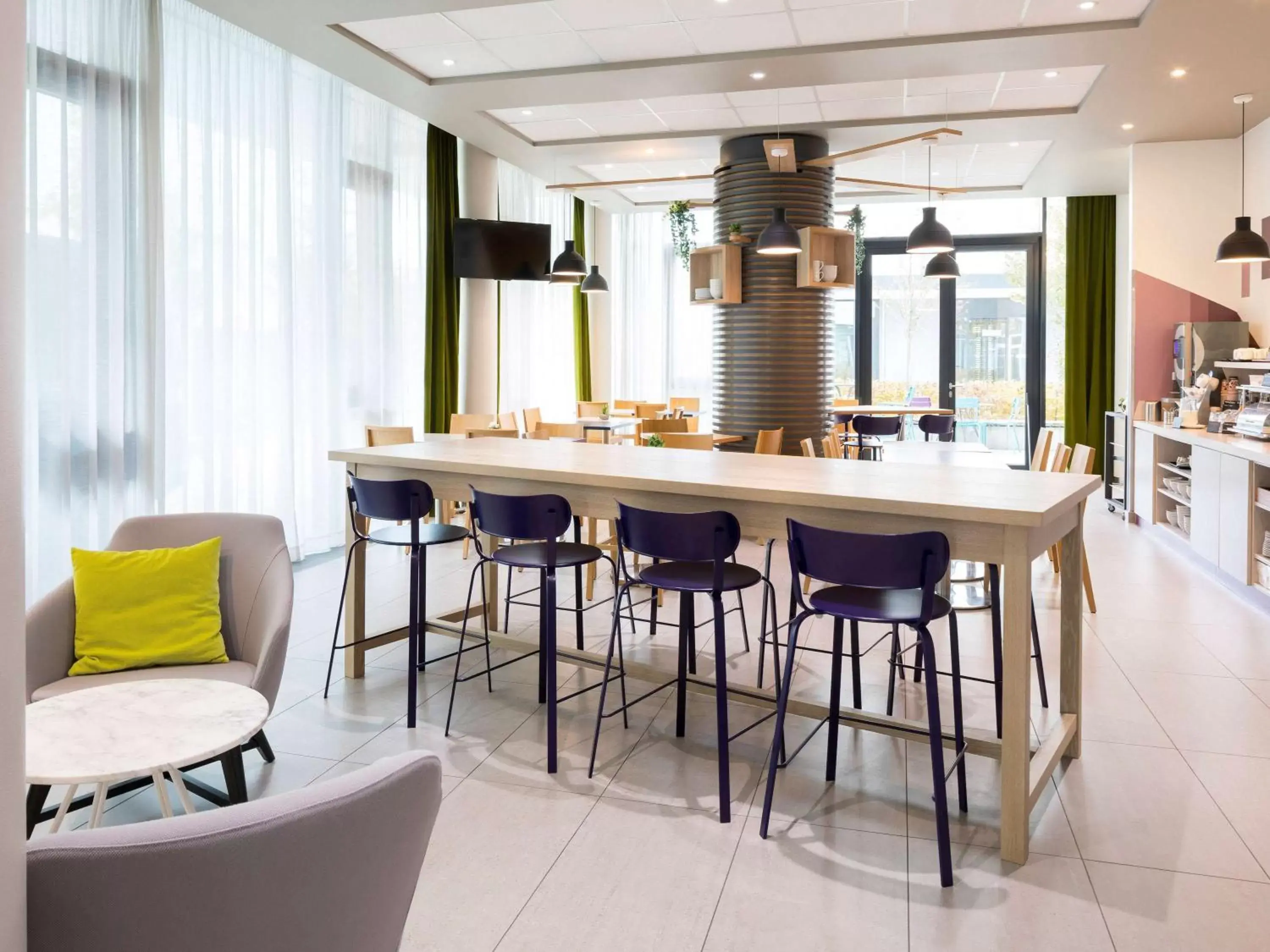 Restaurant/places to eat in Aparthotel Adagio access München City Olympiapark Restaurant/places to eat in Aparthotel Adagio access München City Olympiapark