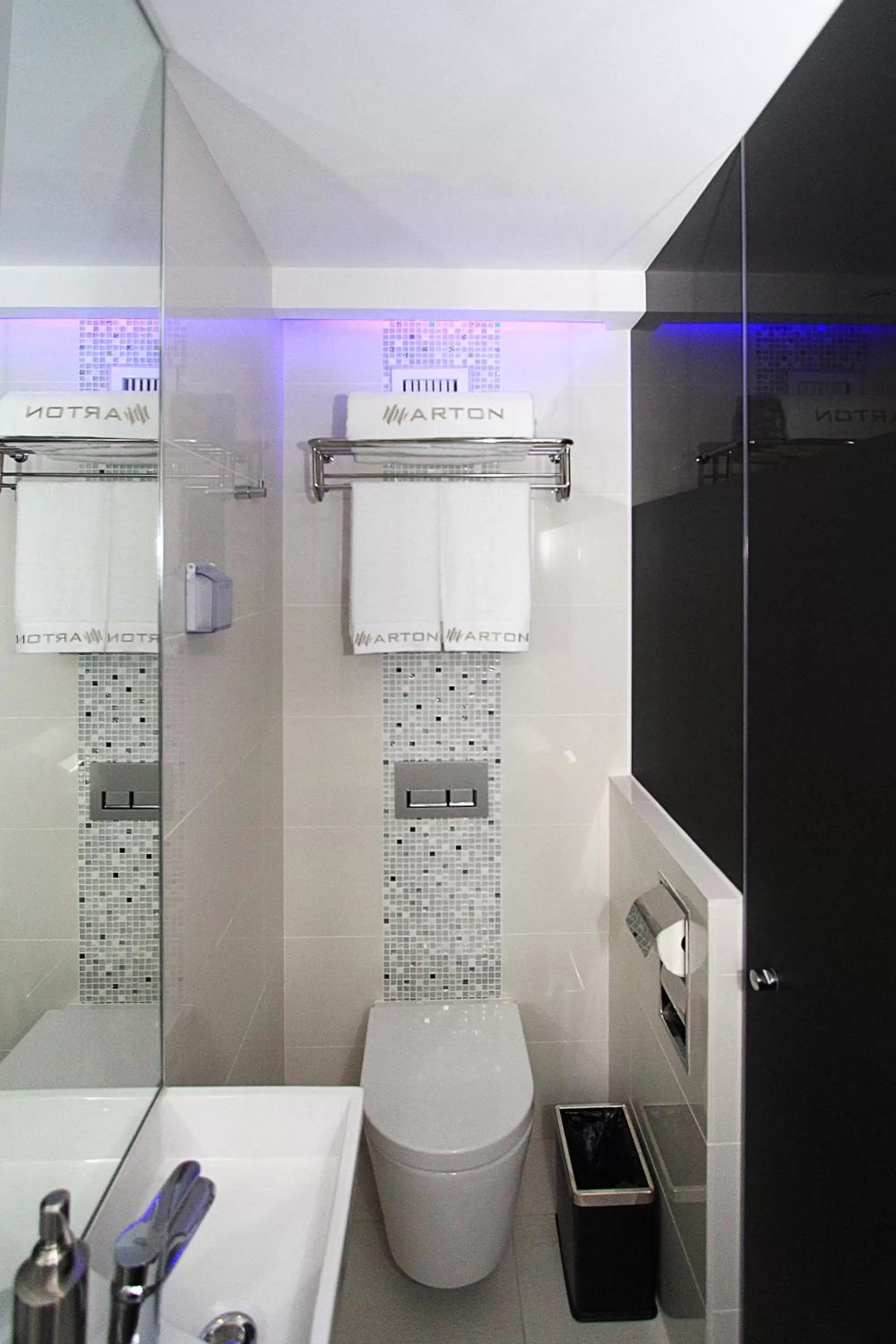 Bathroom in Arton Boutique Hotel