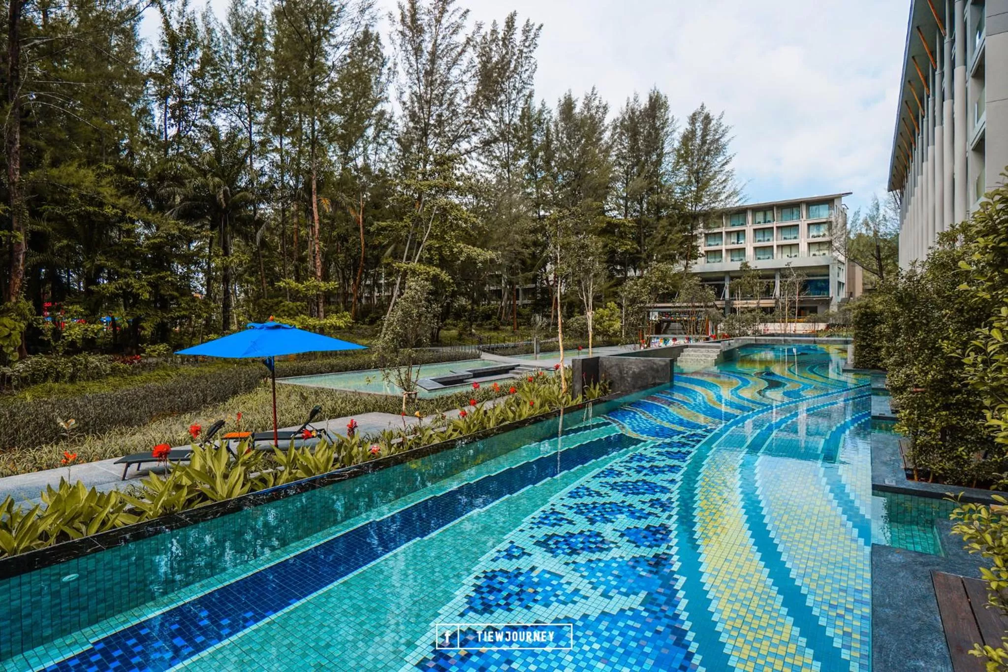Swimming pool in Avani Plus Khao Lak Resort