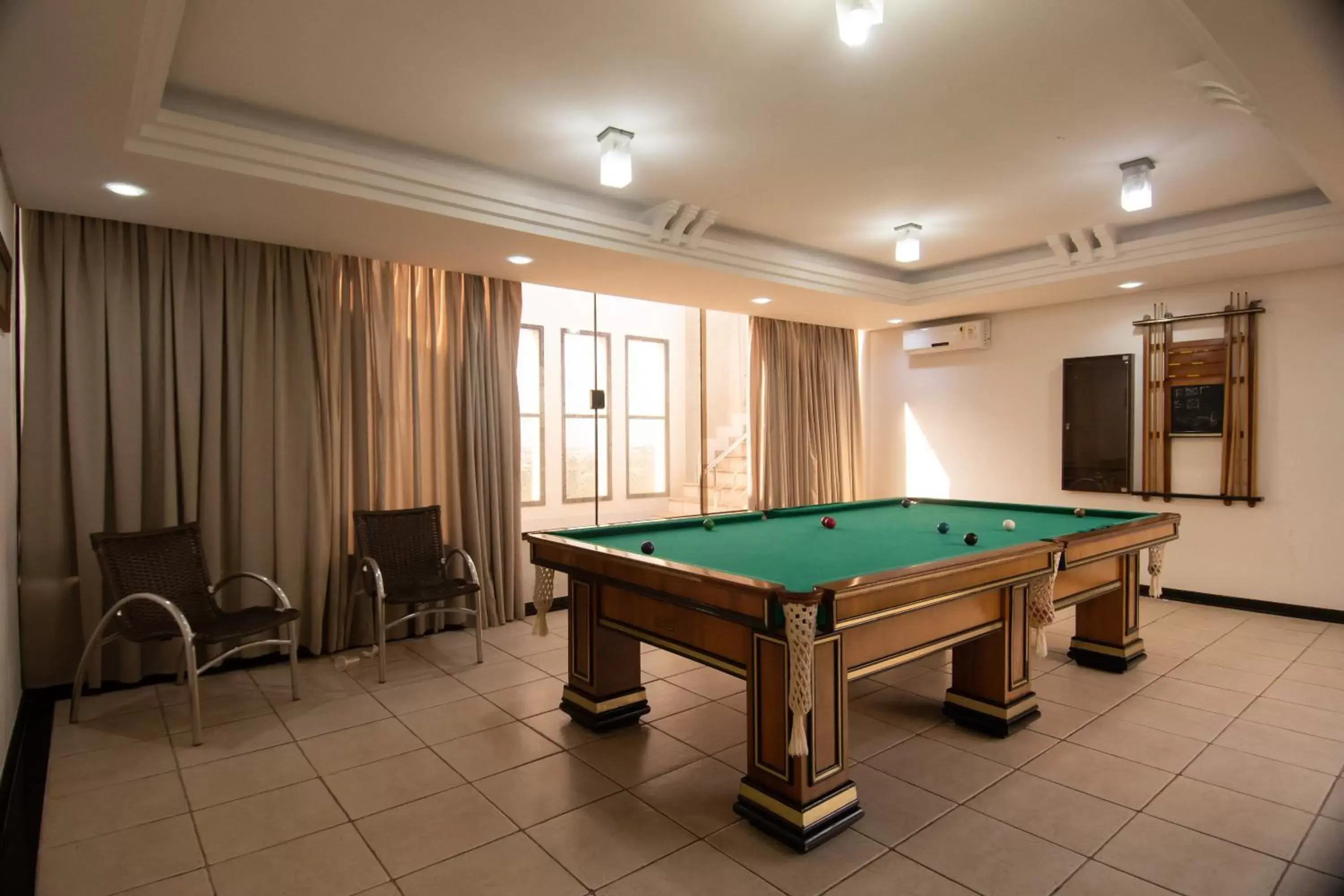 Billiards in Golden Ingá Hotel