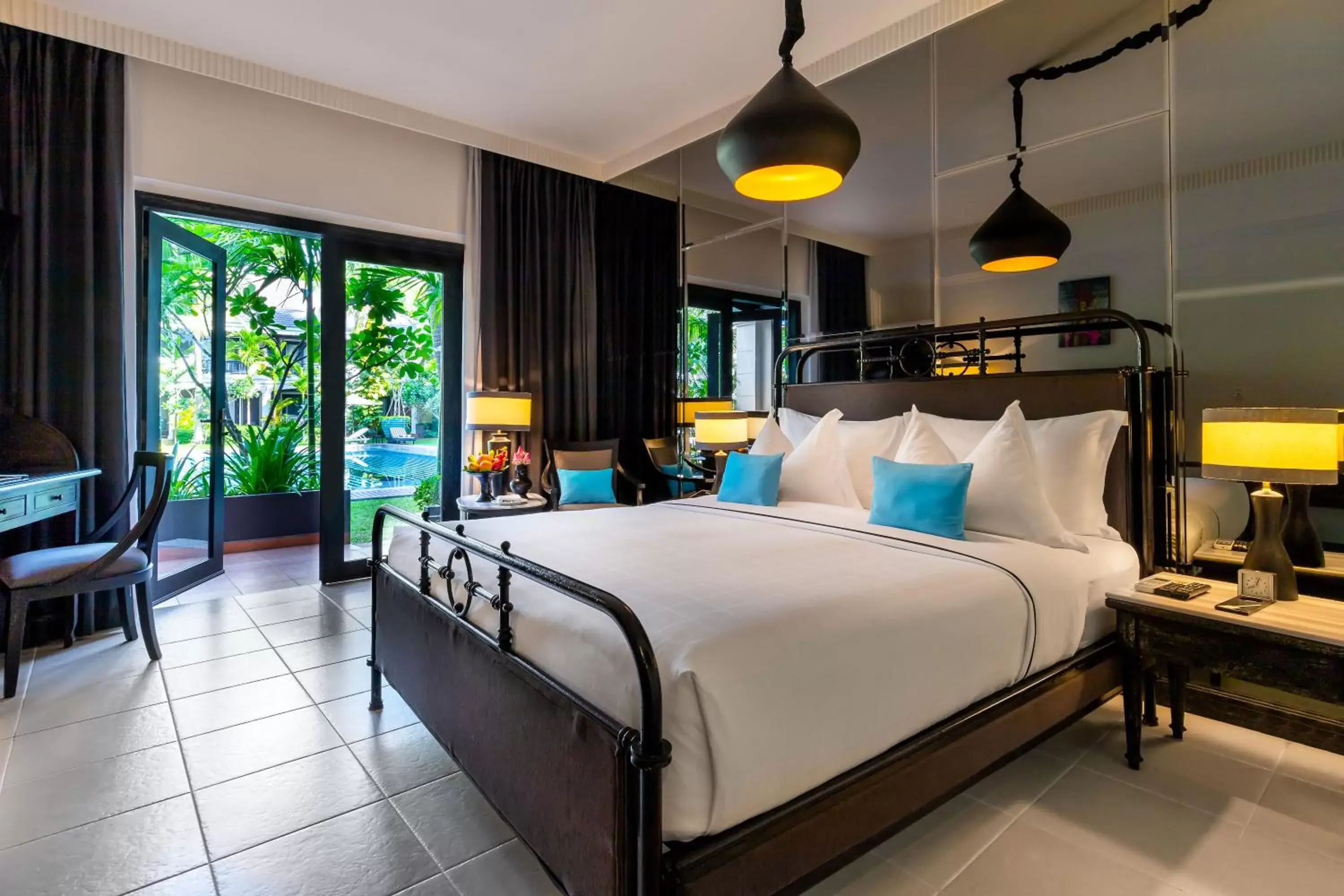 Bed in Shinta Mani Angkor & Bensley Collection Pool Villas