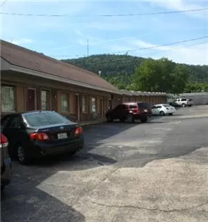 Shamrock Motel Hot Springs