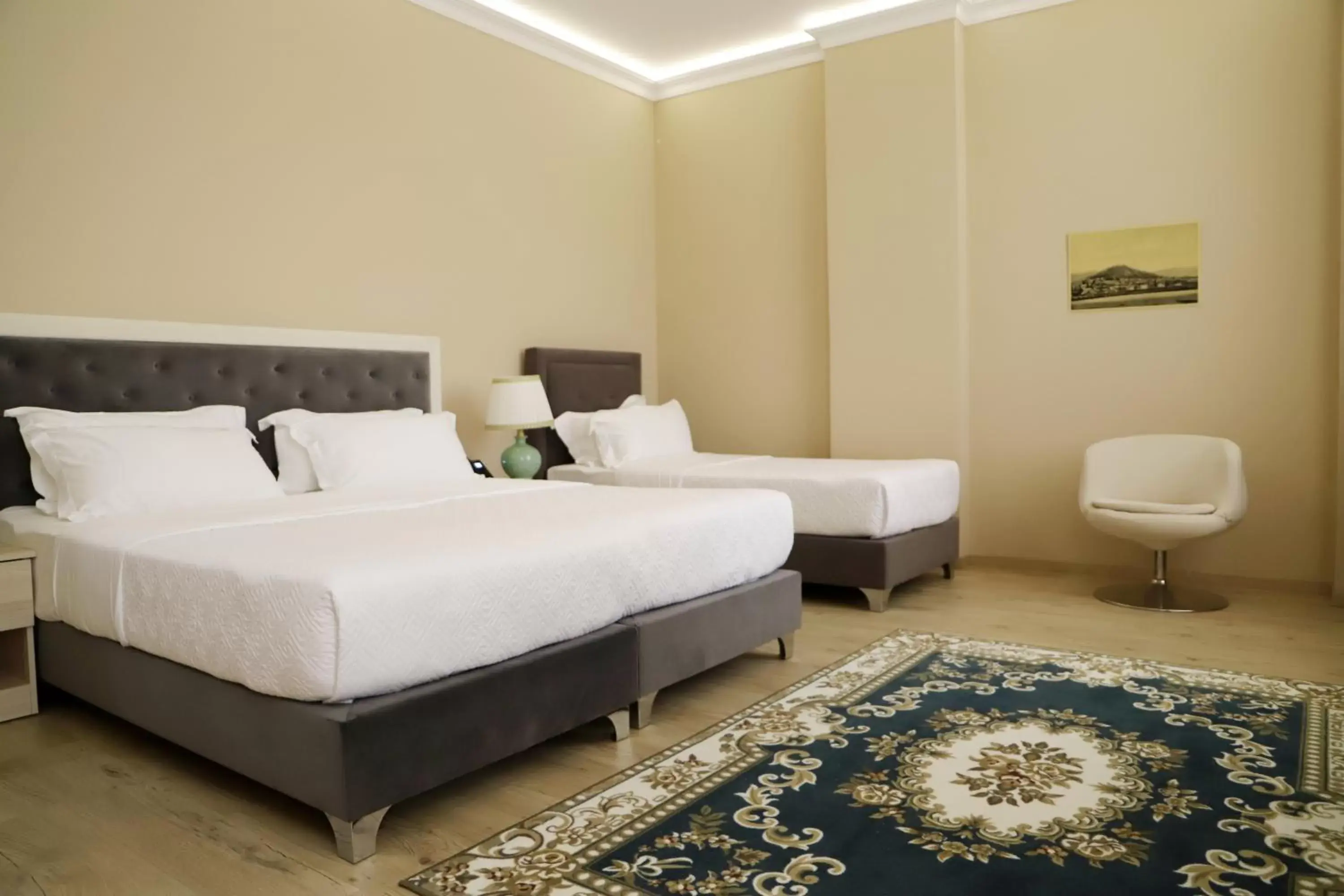 Property building, Bed in Hotel Colombo Property building, Bed in Hotel Colombo