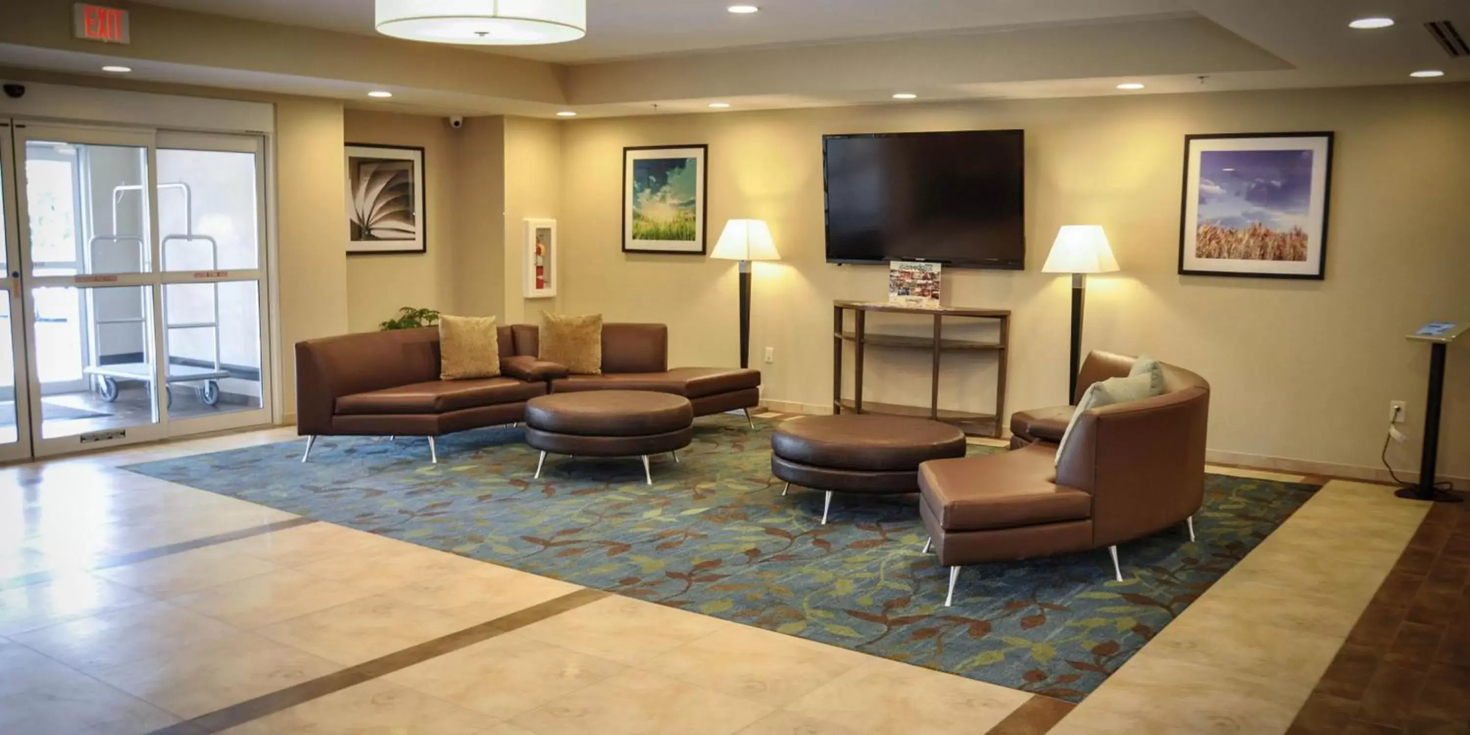 Property building, Seating Area in Candlewood Suites Pearl, an IHG Hotel
