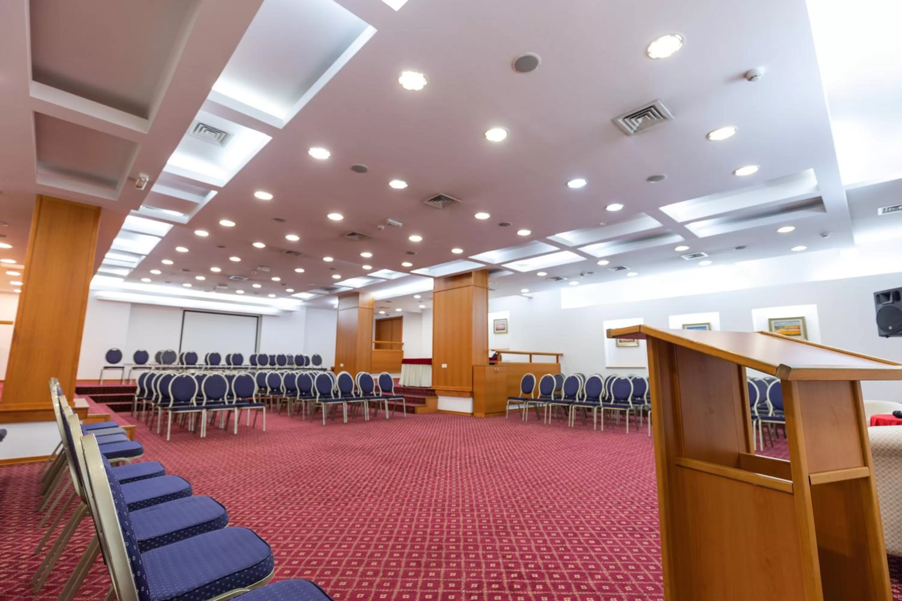 Banquet/Function facilities in Hotel M