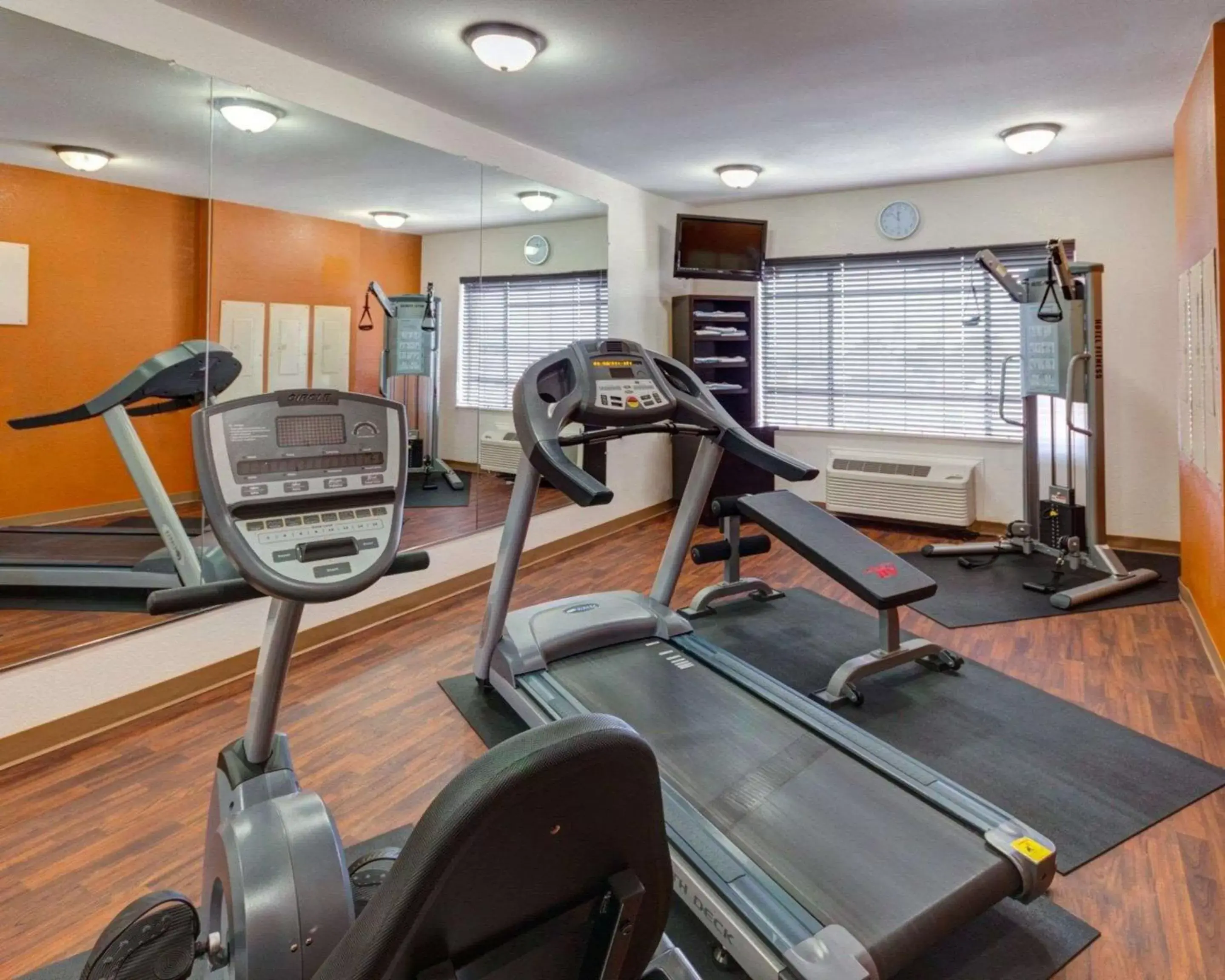 Spa and wellness centre/facilities, Fitness Center/Facilities in Comfort Suites Lake Ray Hubbard