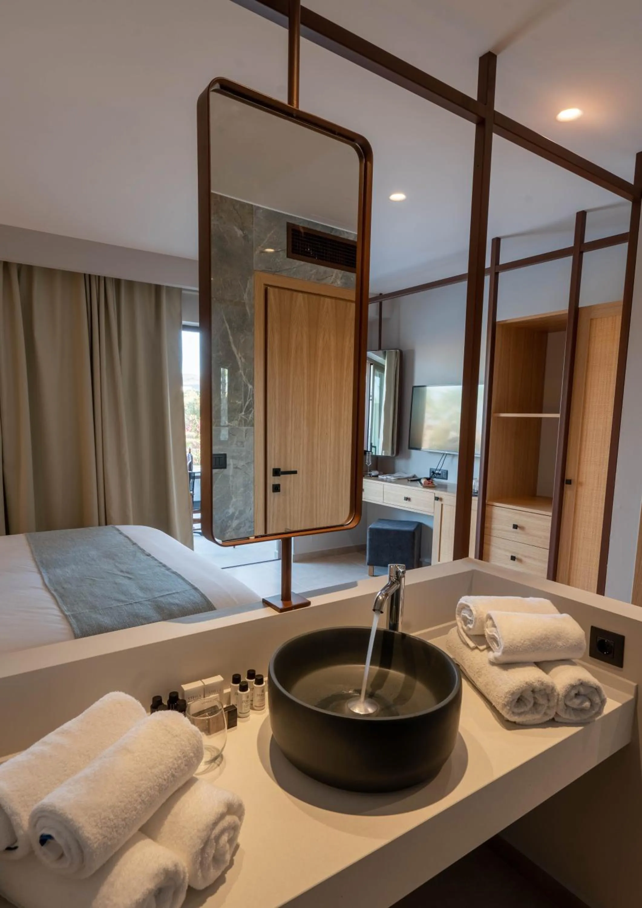 Bed in Stella Palace Aqua Park Resort