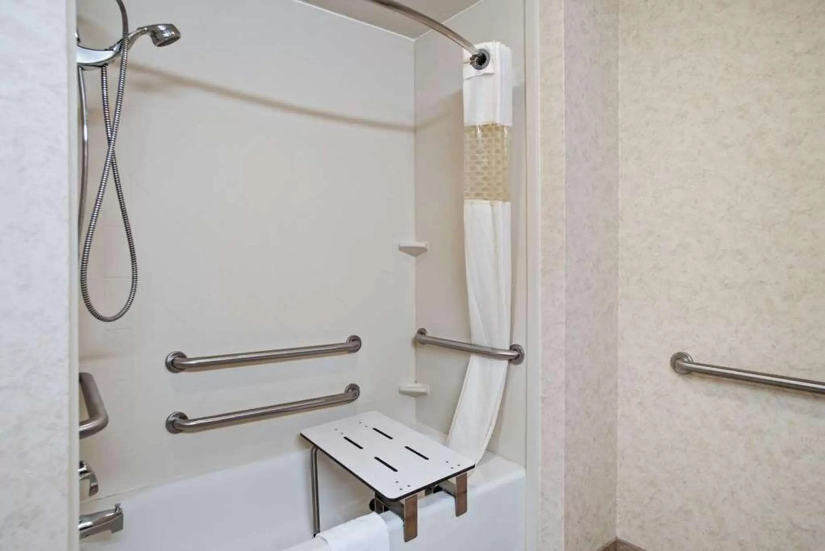 Bathroom in Comfort Inn & Suites Rapid City near Mt Rushmore