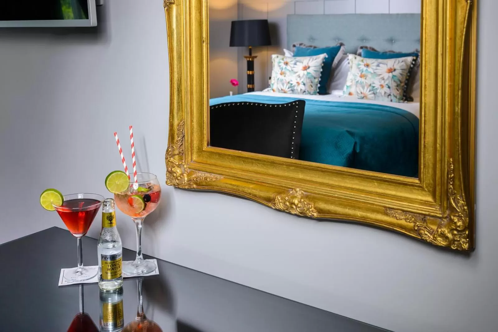 Bedroom in Killarney Dromhall Hotel