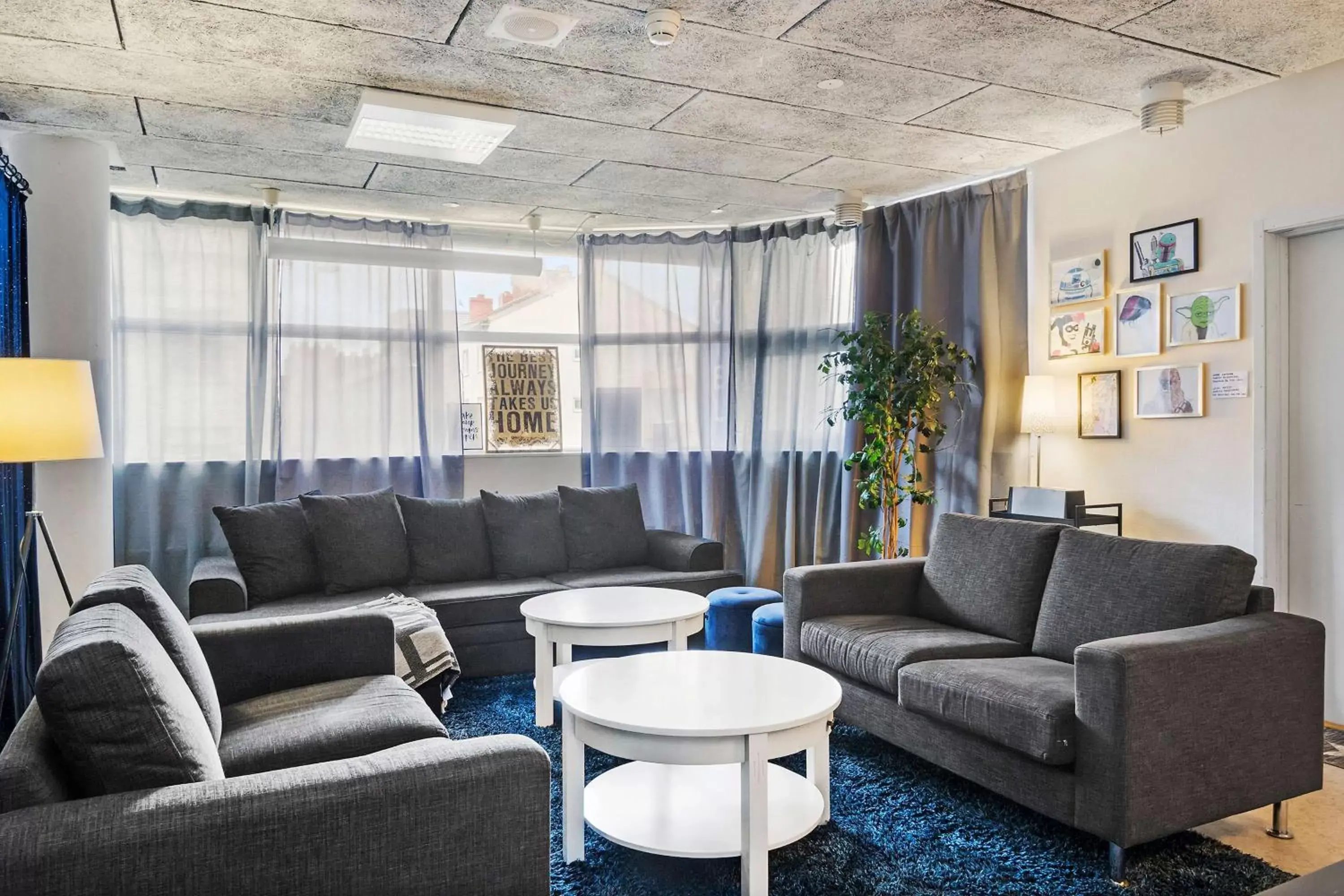 Lounge or bar in Sure Hotel by Best Western Focus Lounge or bar in Sure Hotel by Best Western Focus