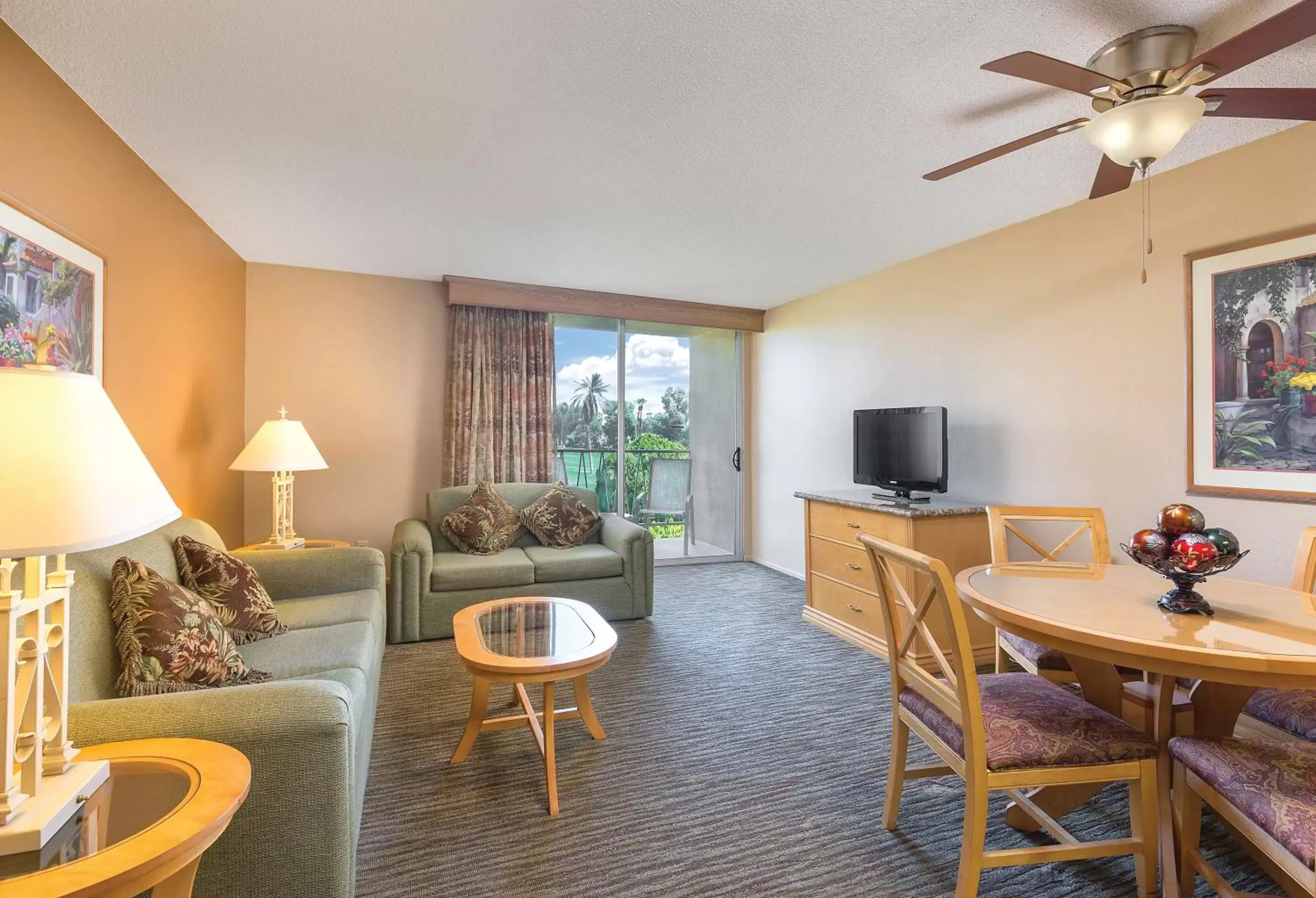 Photo of the whole room, Seating Area in WorldMark Palm Springs - Plaza Resort and Spa