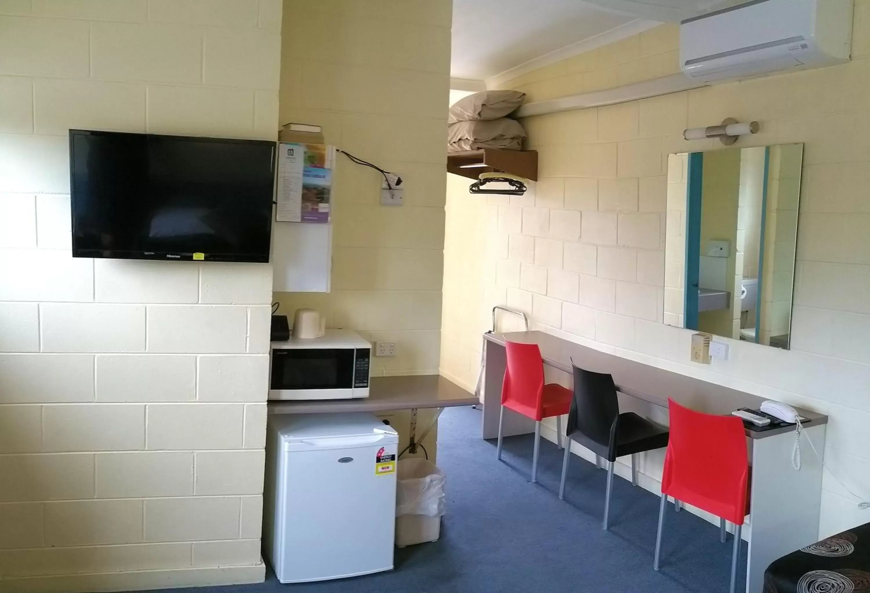 Seating Area in A&A Lodge Motel