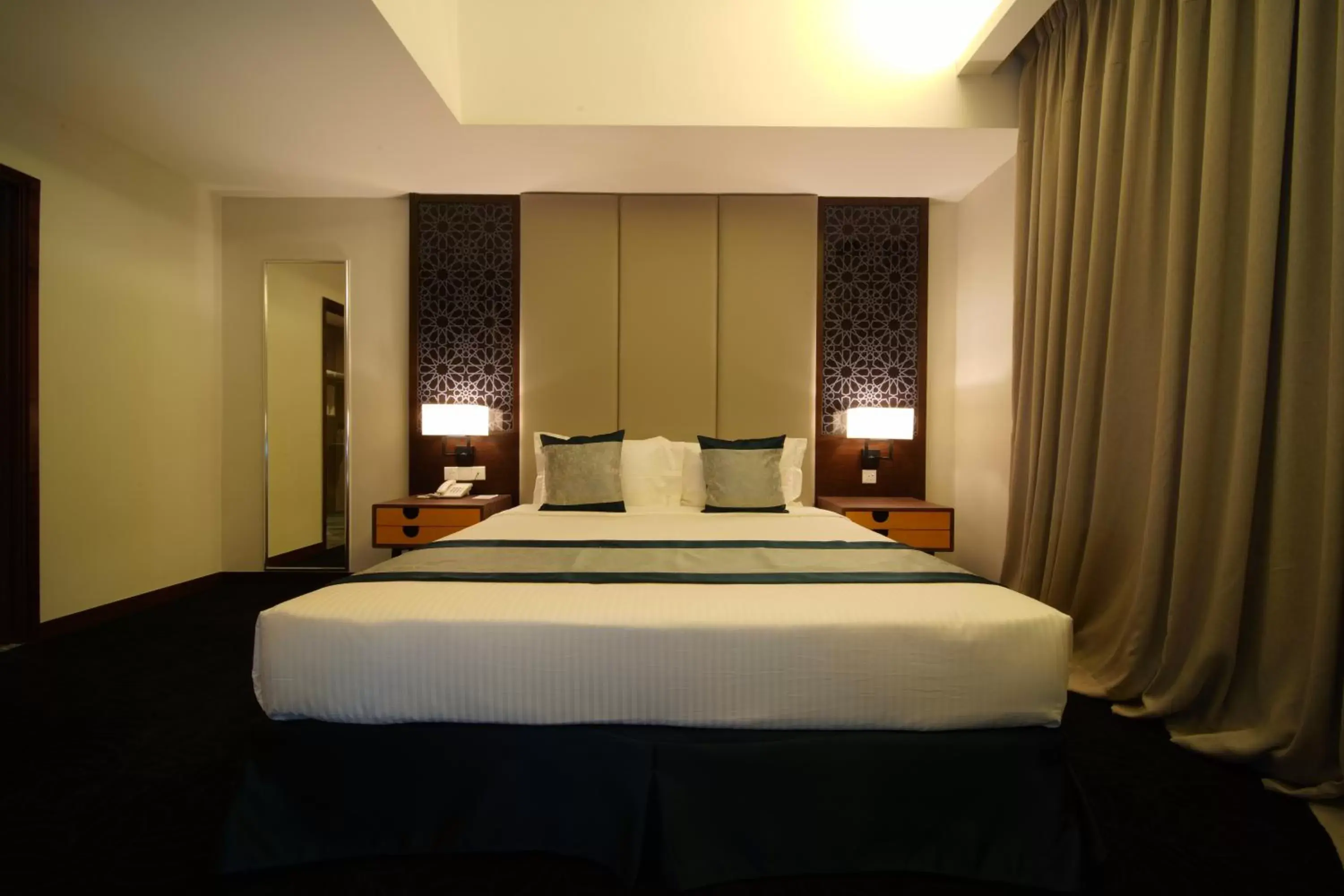 Bed in Paya Bunga Hotel