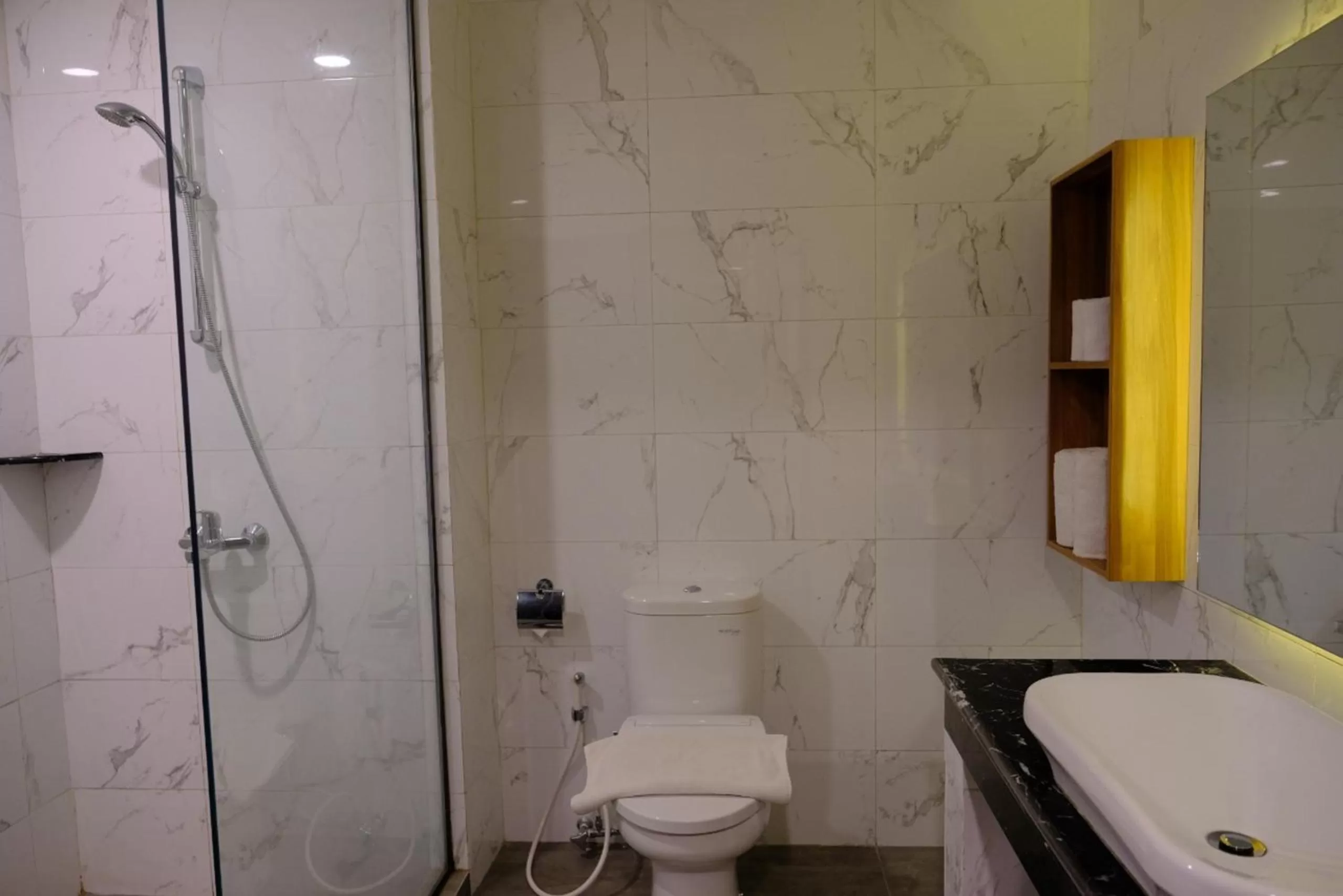 Bathroom in Inna Tretes Hotel & Resort